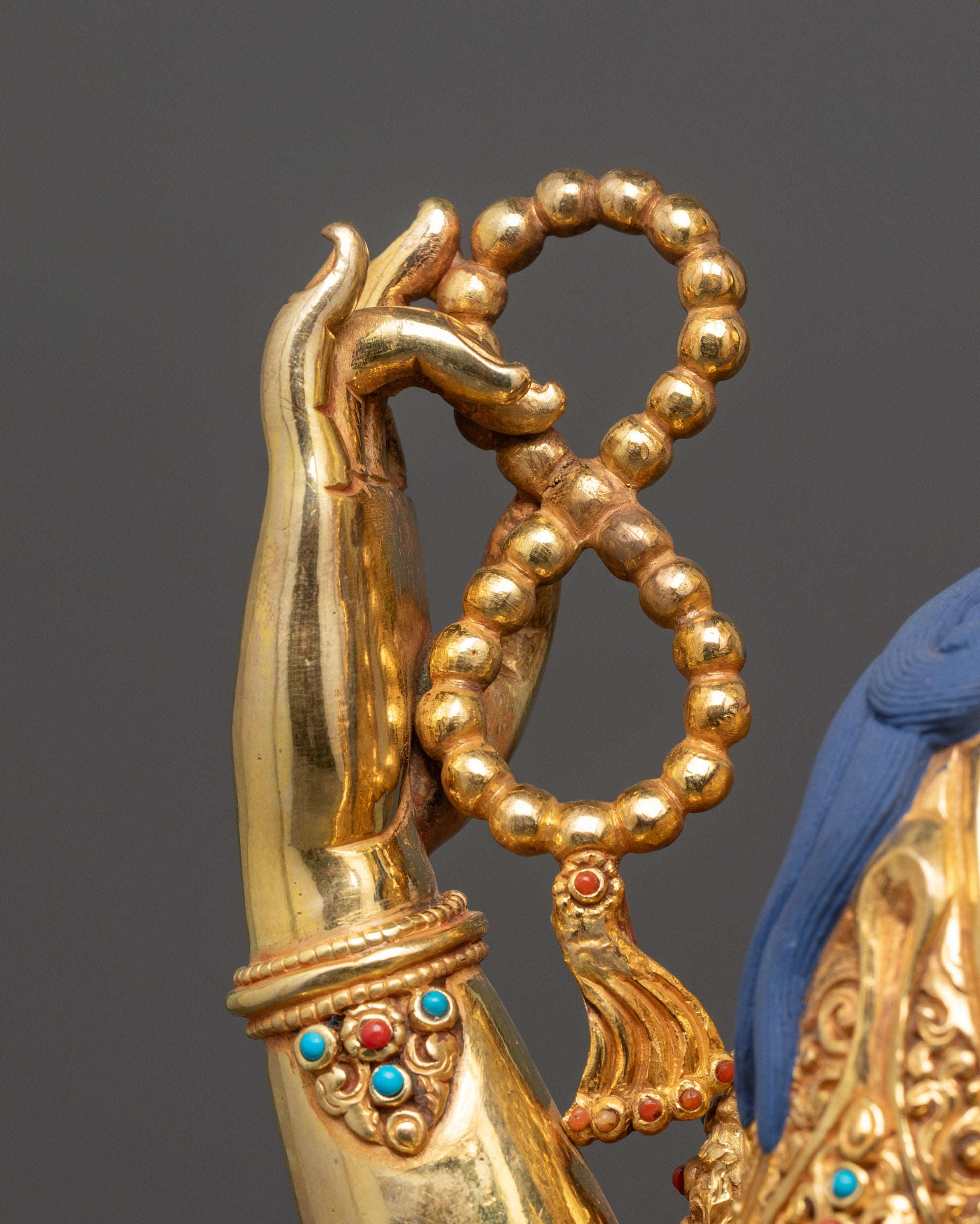 Chenrezig Statue | Traditional Himalayan Avalokiteshvara Sculpture