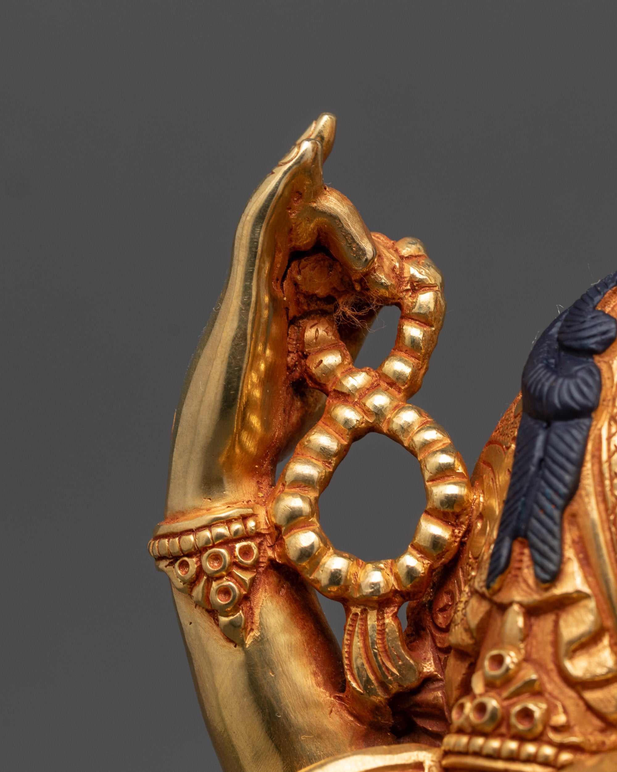 Four-Armed Avalokiteshvara Statue | 24K Gold-Gilded Face Chenrezig