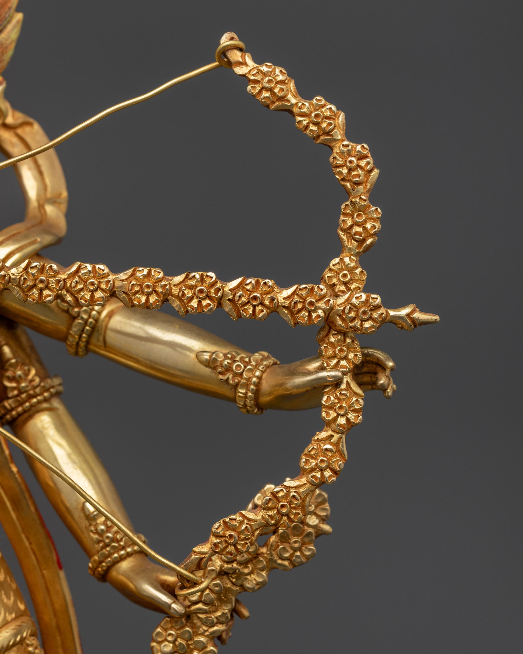 Handcrafted Kurukulla Statue | 24K Gold-Gilded Goddess of Attraction