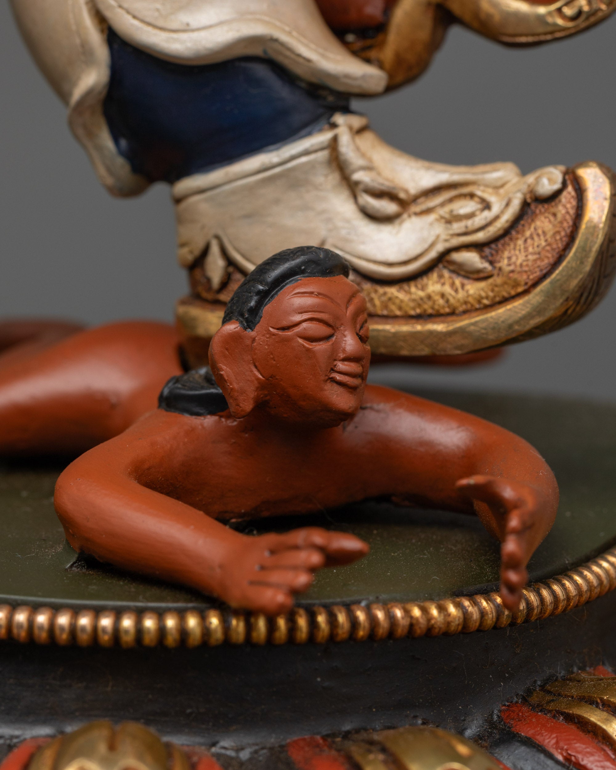 Chamsing Begtsen Chen Statue | Handcrafted Tibetan Protector Deity