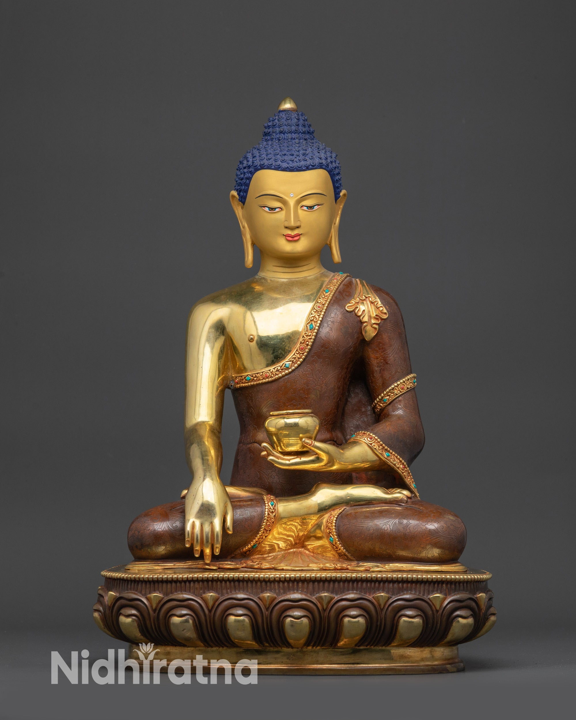 Buddha Shakyamuni with Disciples