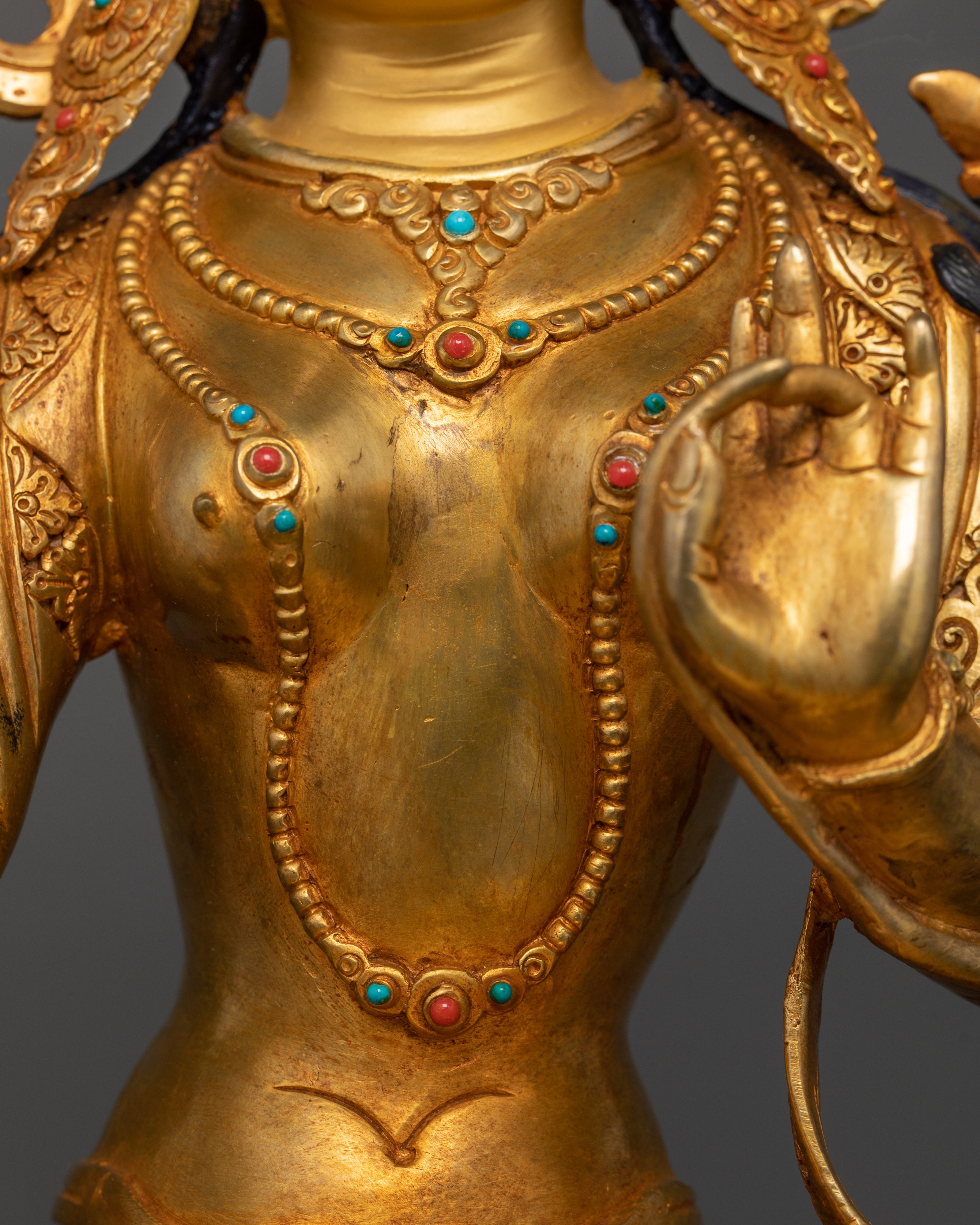 chest green tara