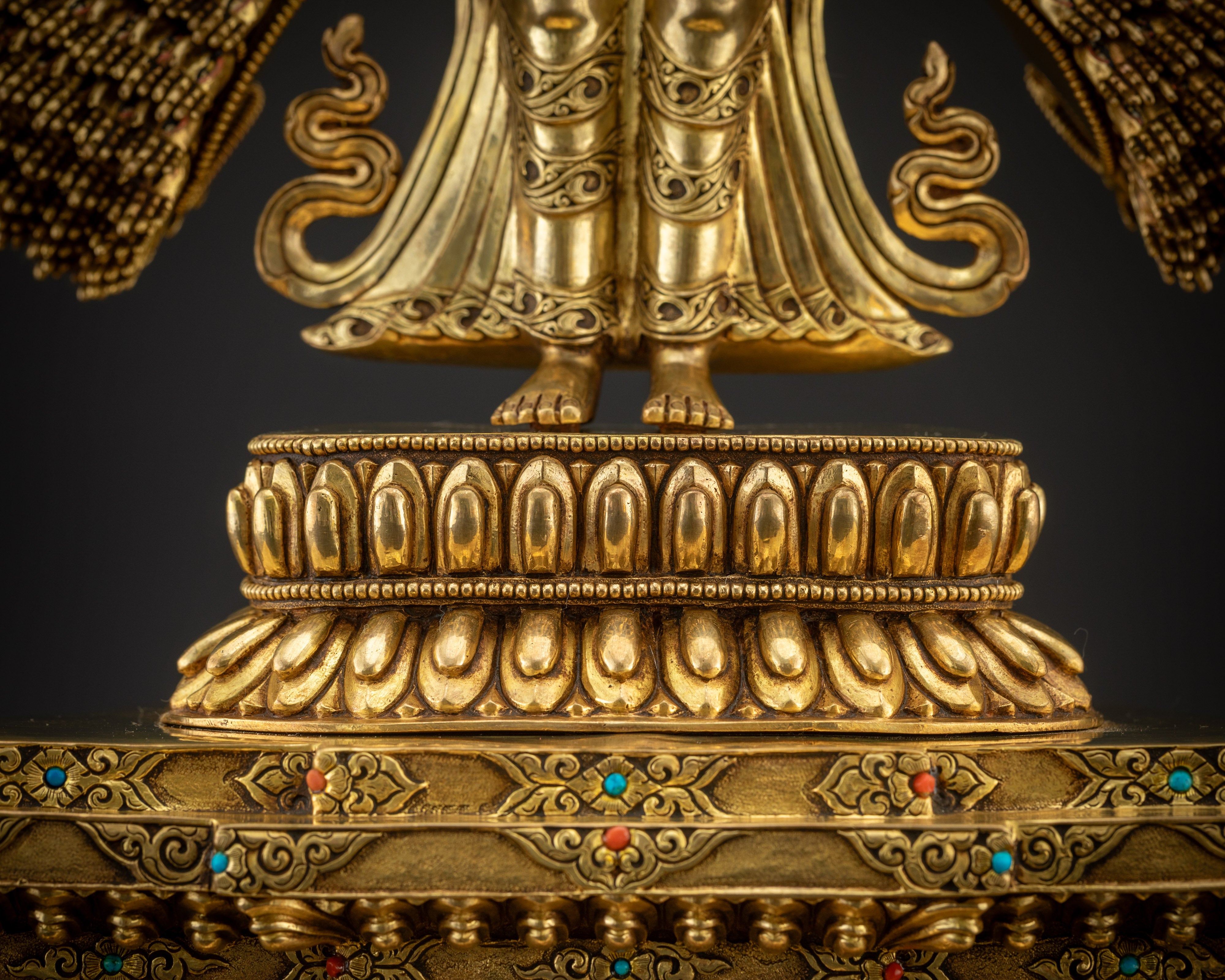 detailed standing view 1000 Armed Chenrezig Avalokiteshvara statue on lotus pedestal