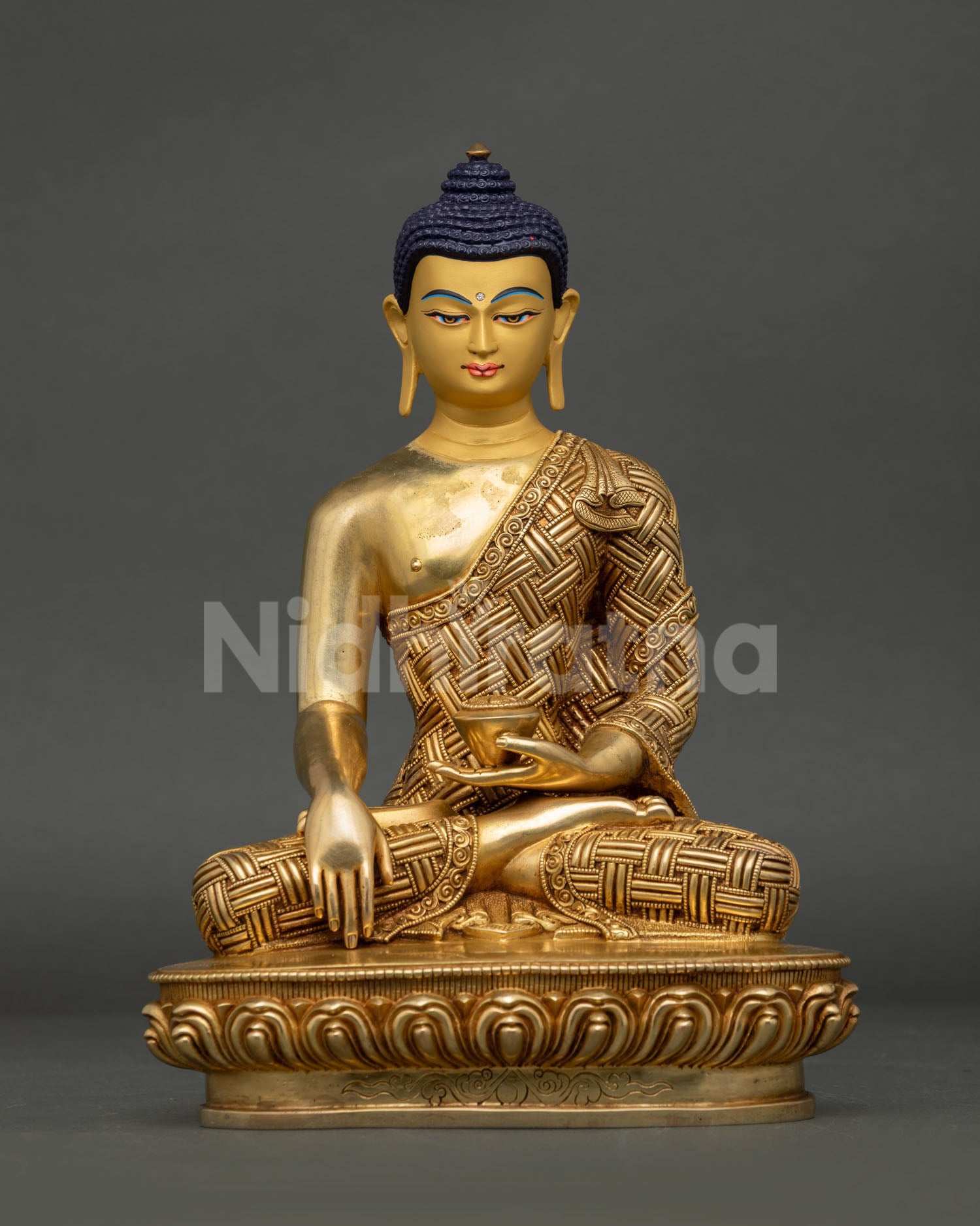 Shakyamuni Buddha statue for meditation room, 24K gold-gilded copper, Bhumisparsha Mudra, handmade in Nepal