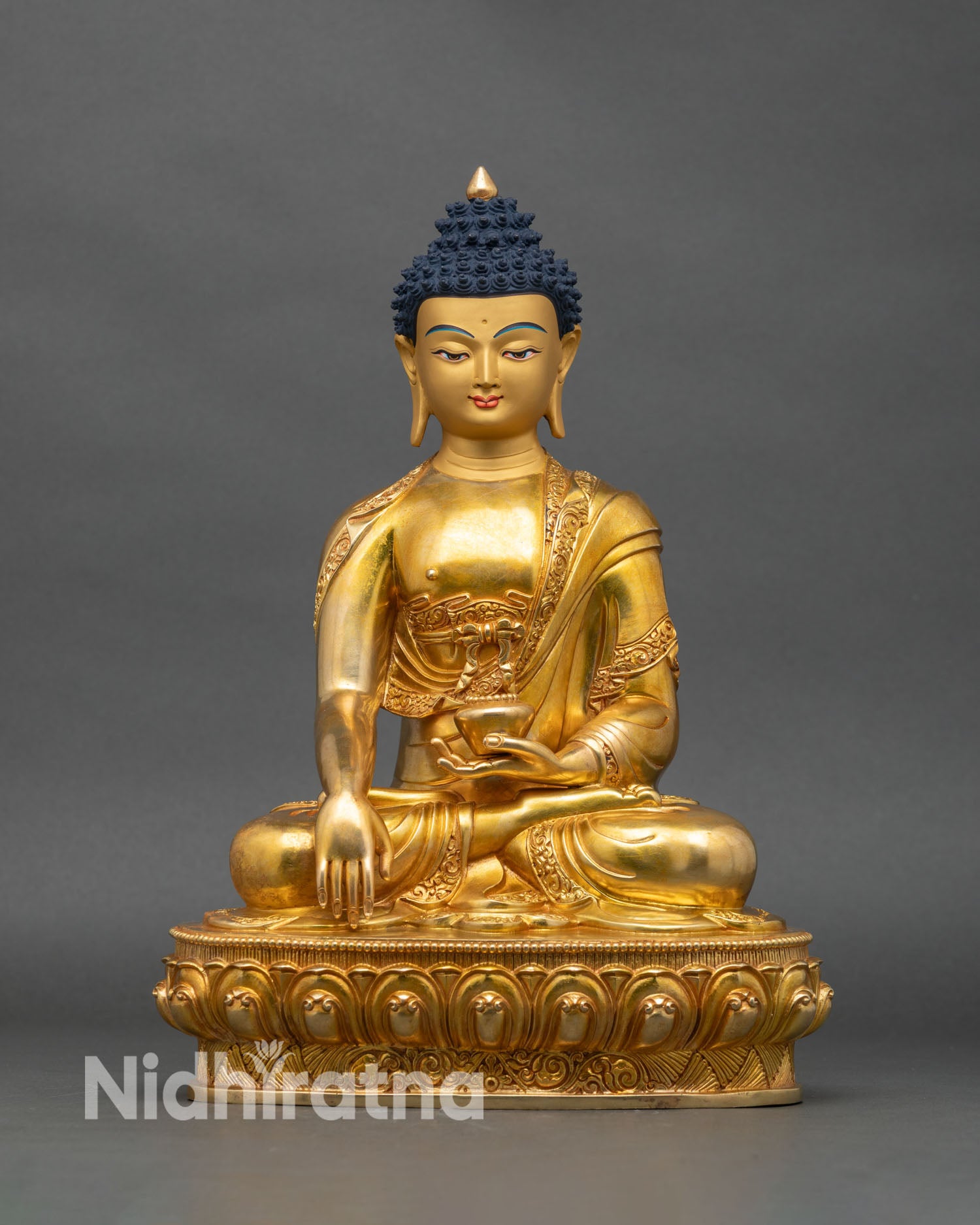 Front view Shakyamuni Buddha statue gold-gilded copper handcrafted Newari Nepal