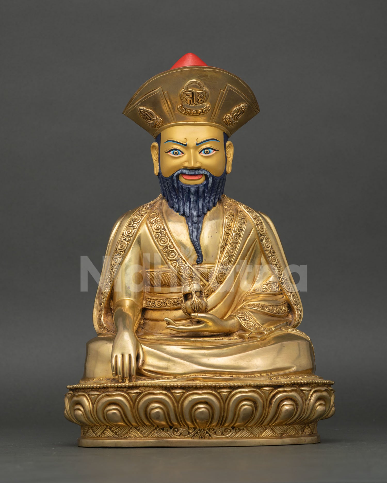 Ngawang Namgyal statue front view with lotus seat and ritual vase