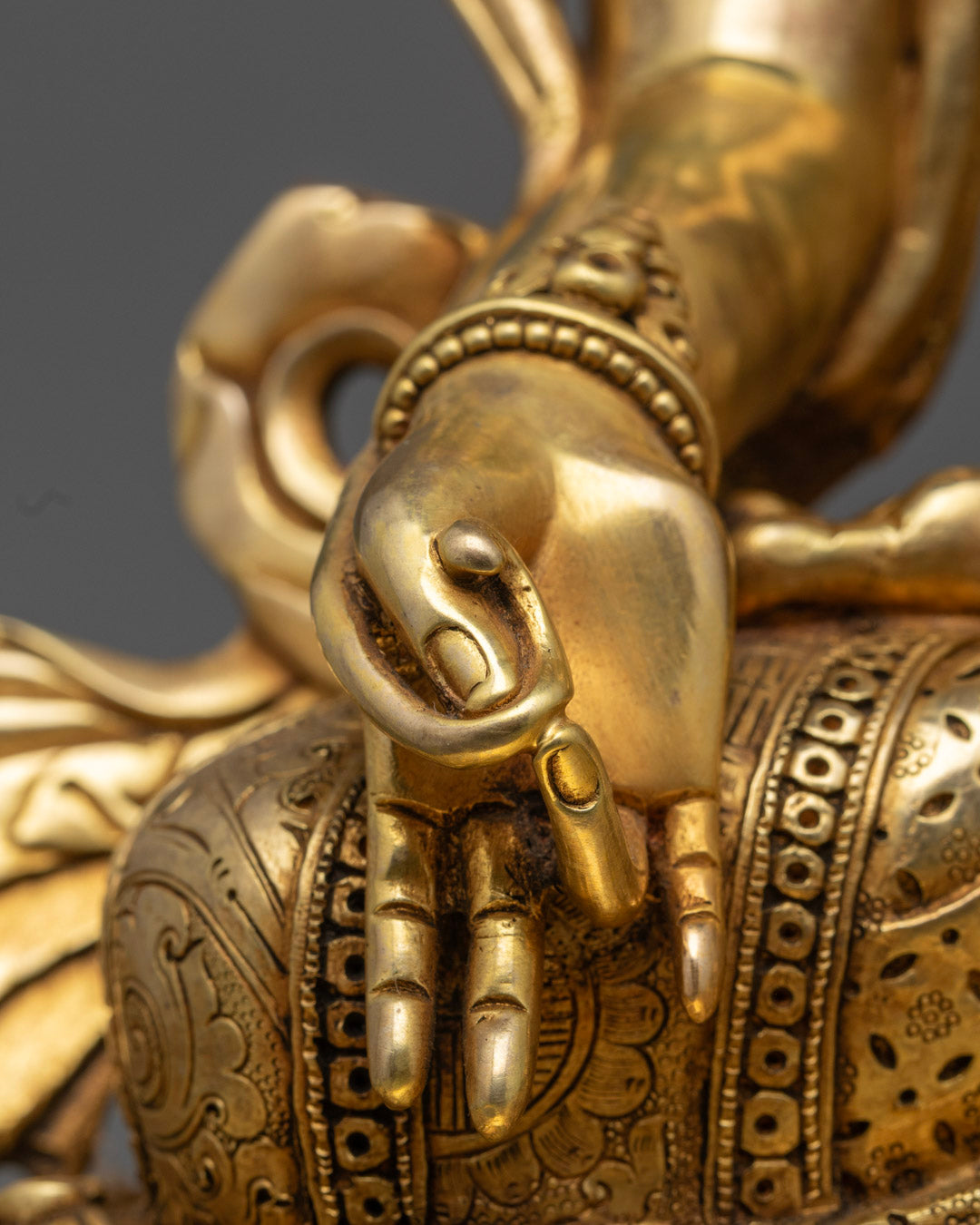 Traditional Ksitigarbha Bodhisattva Statue