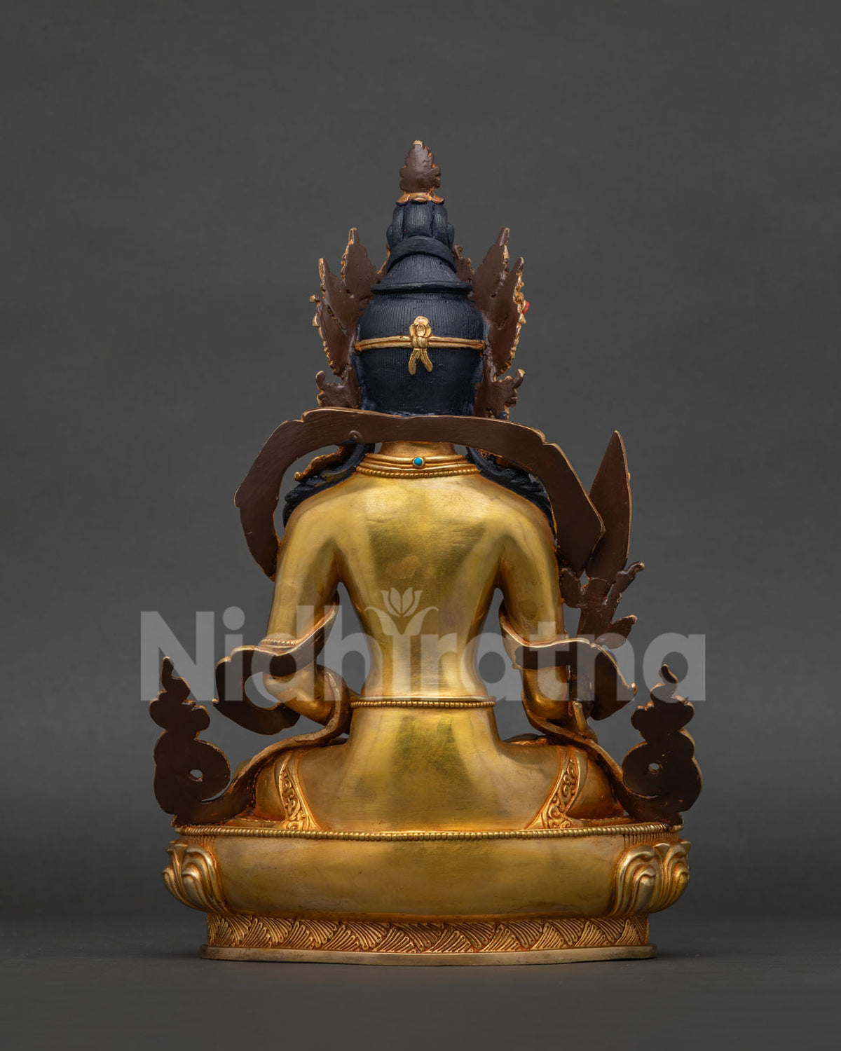 Ksitigarbha statue back view, gold fire-gilded copper Bodhisattva with five-pointed crown