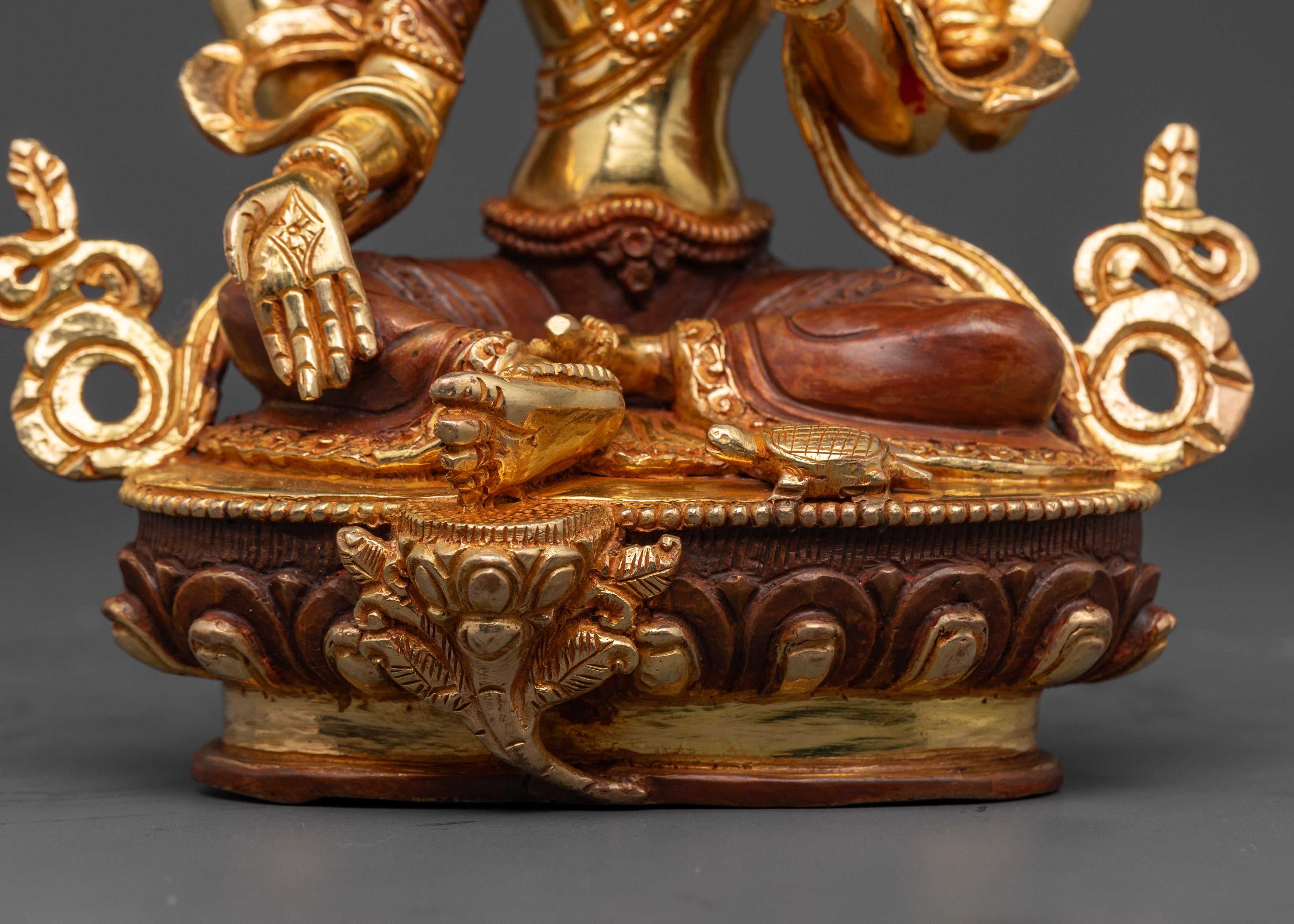 Maa Lakshmi Idol | Celebrate Wealth & Peace