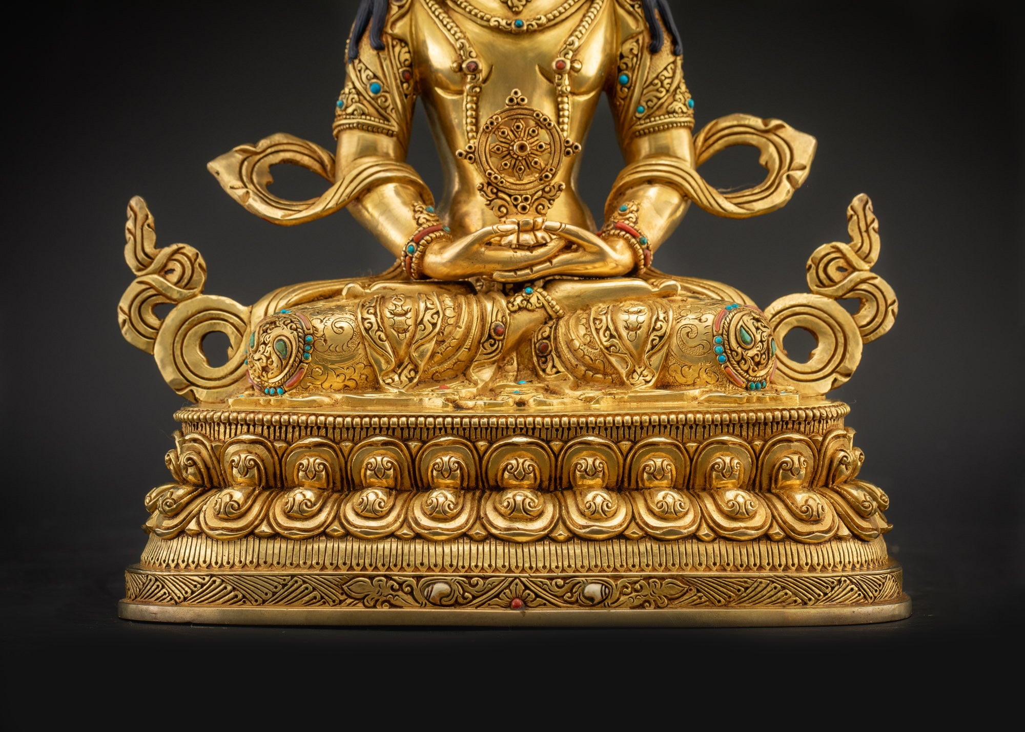 lower landscape front Vairocana Buddha statue on double lotus pedestal, authentic Buddhist art