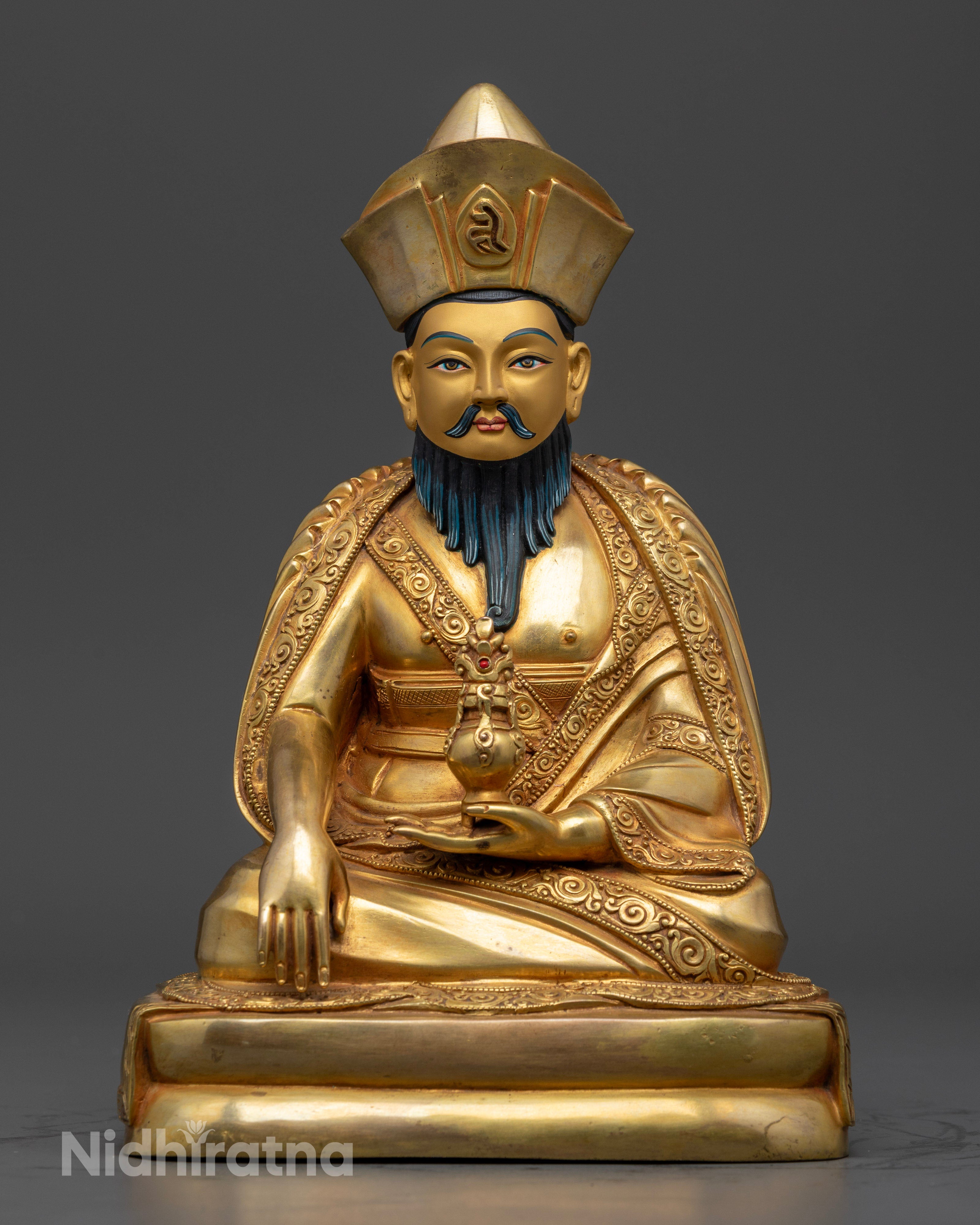 ngawang namgyal statue front view, handcrafted copper with gold fire-gilding, tibetan master figurine