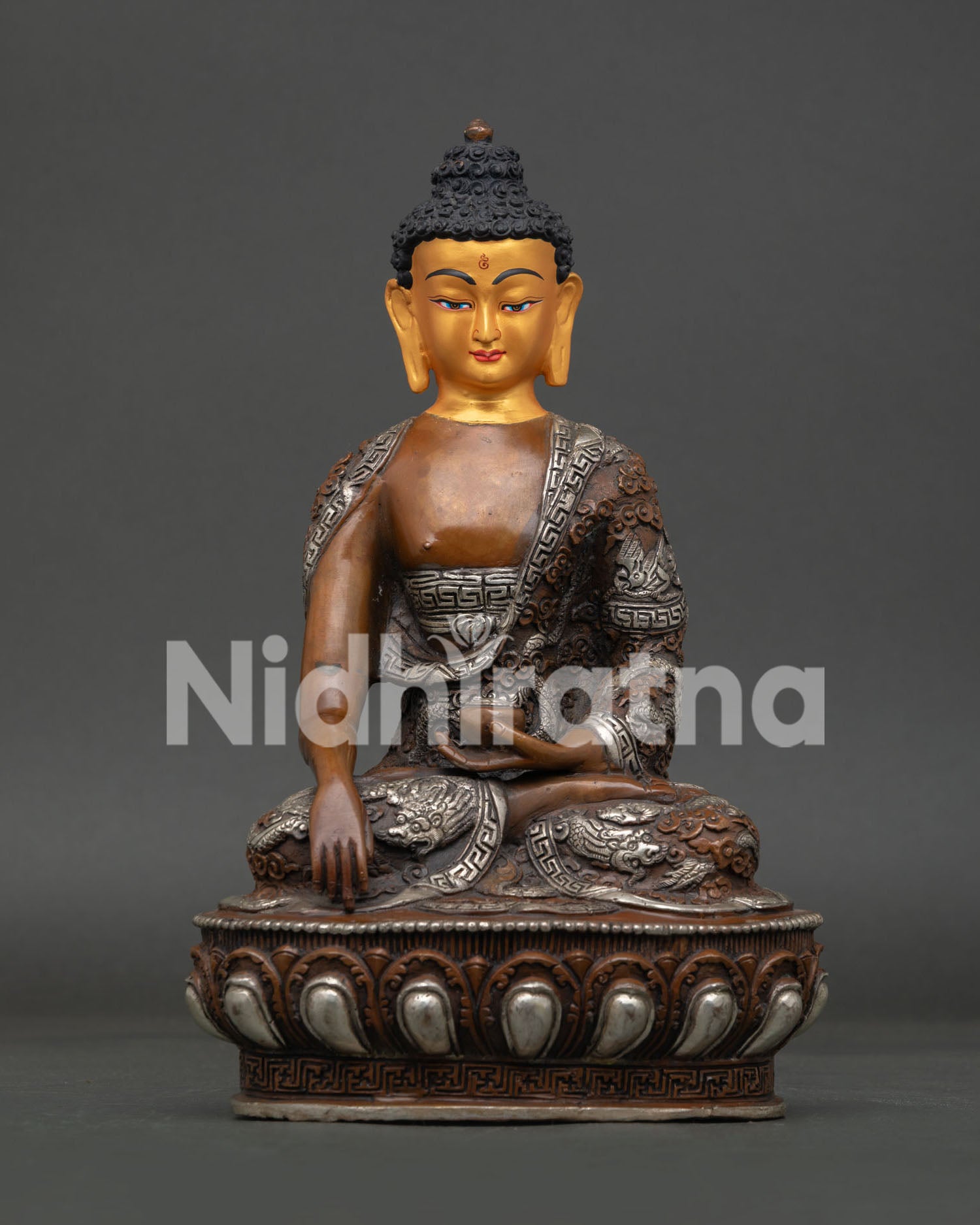 Oxidized Shakyamuni Buddha Statue front view handmade copper Nepal