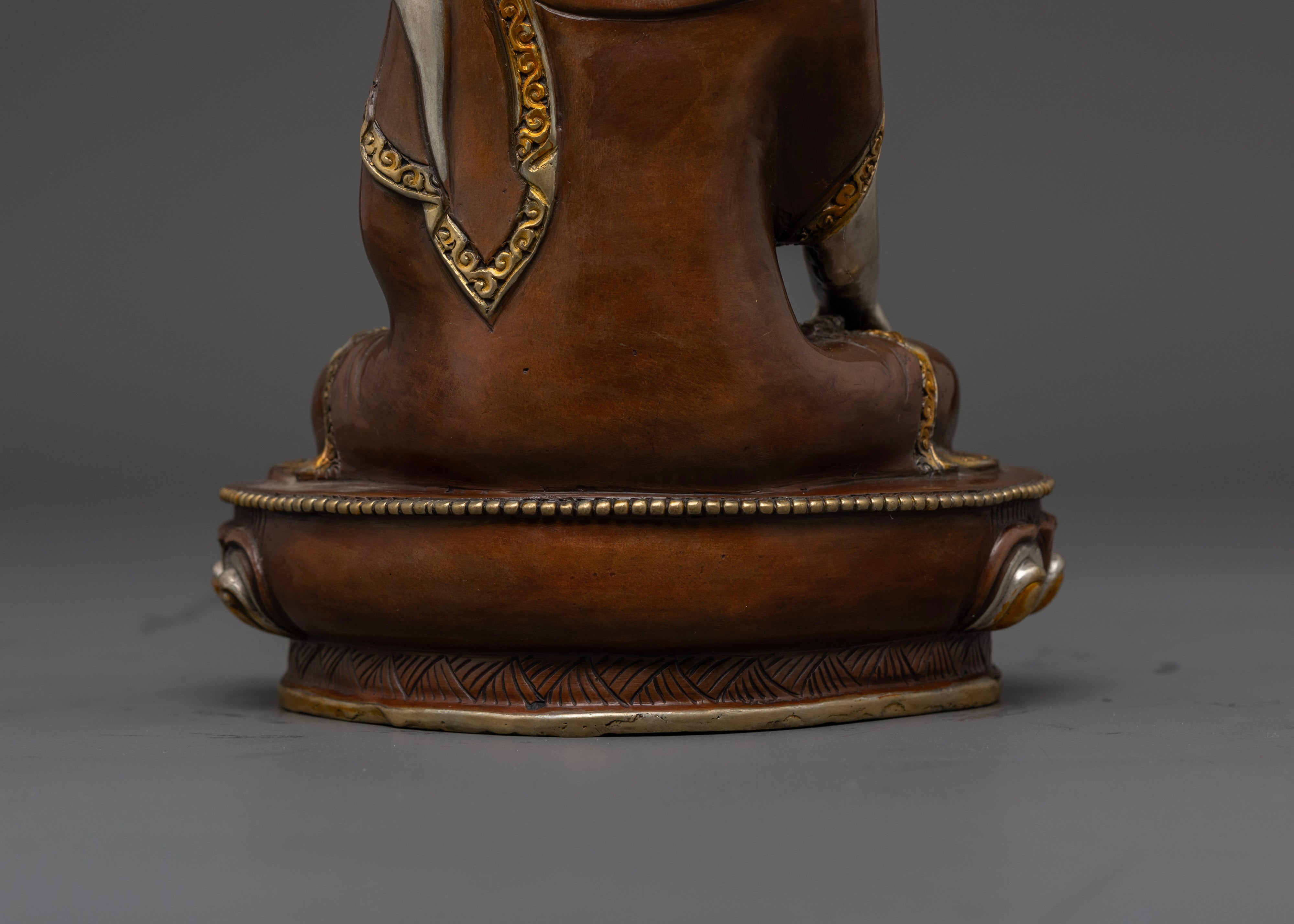 Shakyamuni Buddha Statue: Perfect for Spiritual