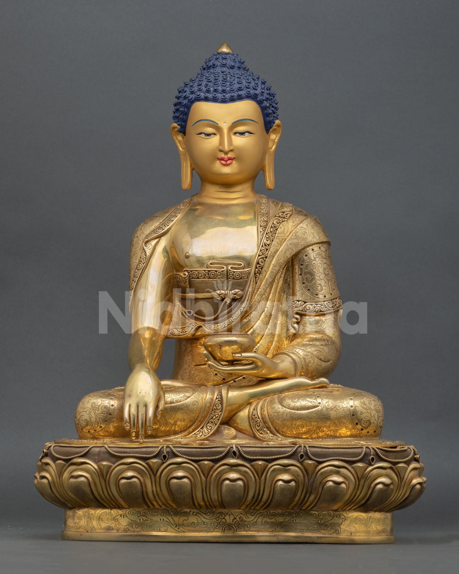 shakyamuni-buddha-statue-front-view-24k-gold-gilded-copper-buddhist-art-from-nepal