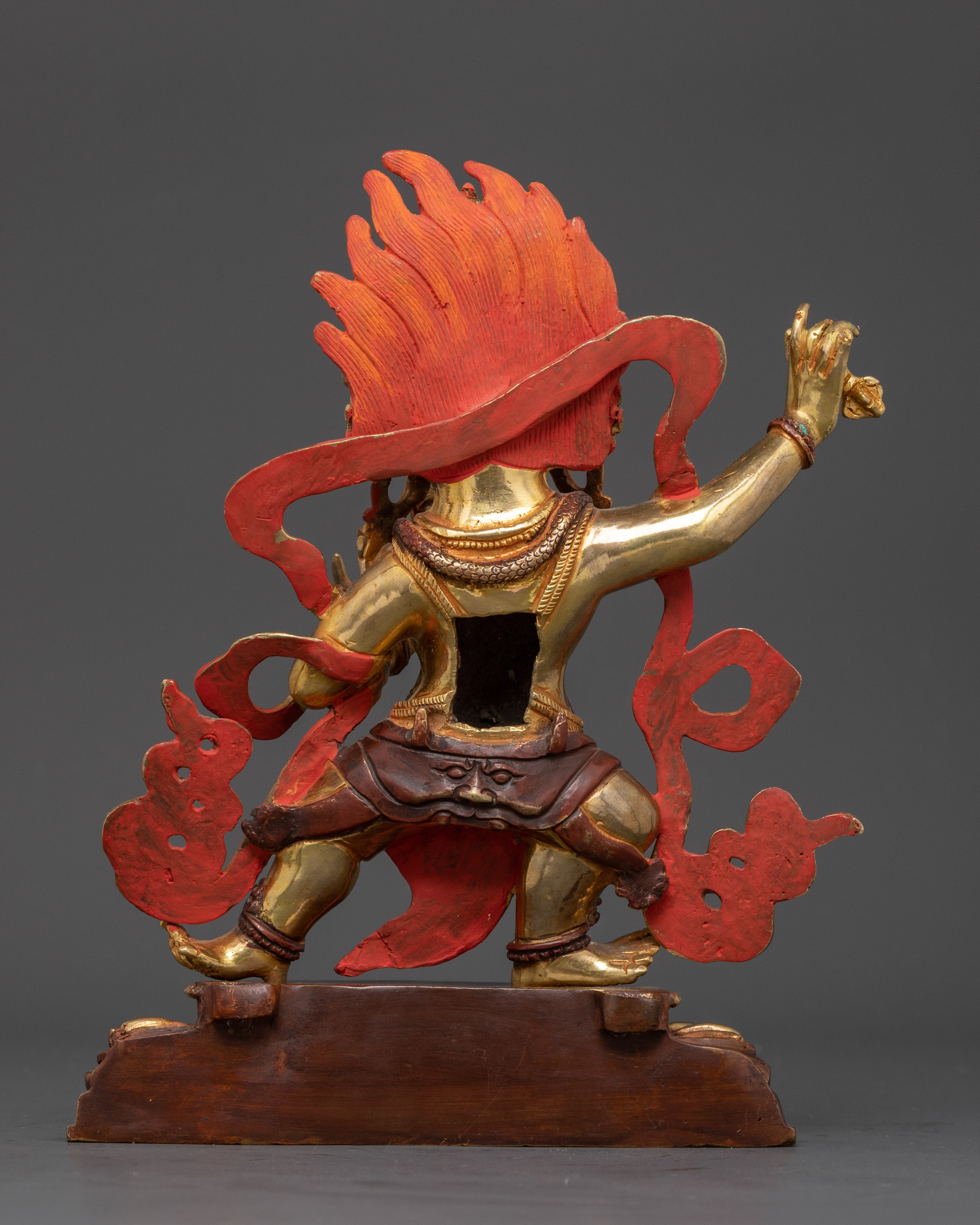 Vajrapani : The Symbolism and Significance of the Thunderbolt-Bearing