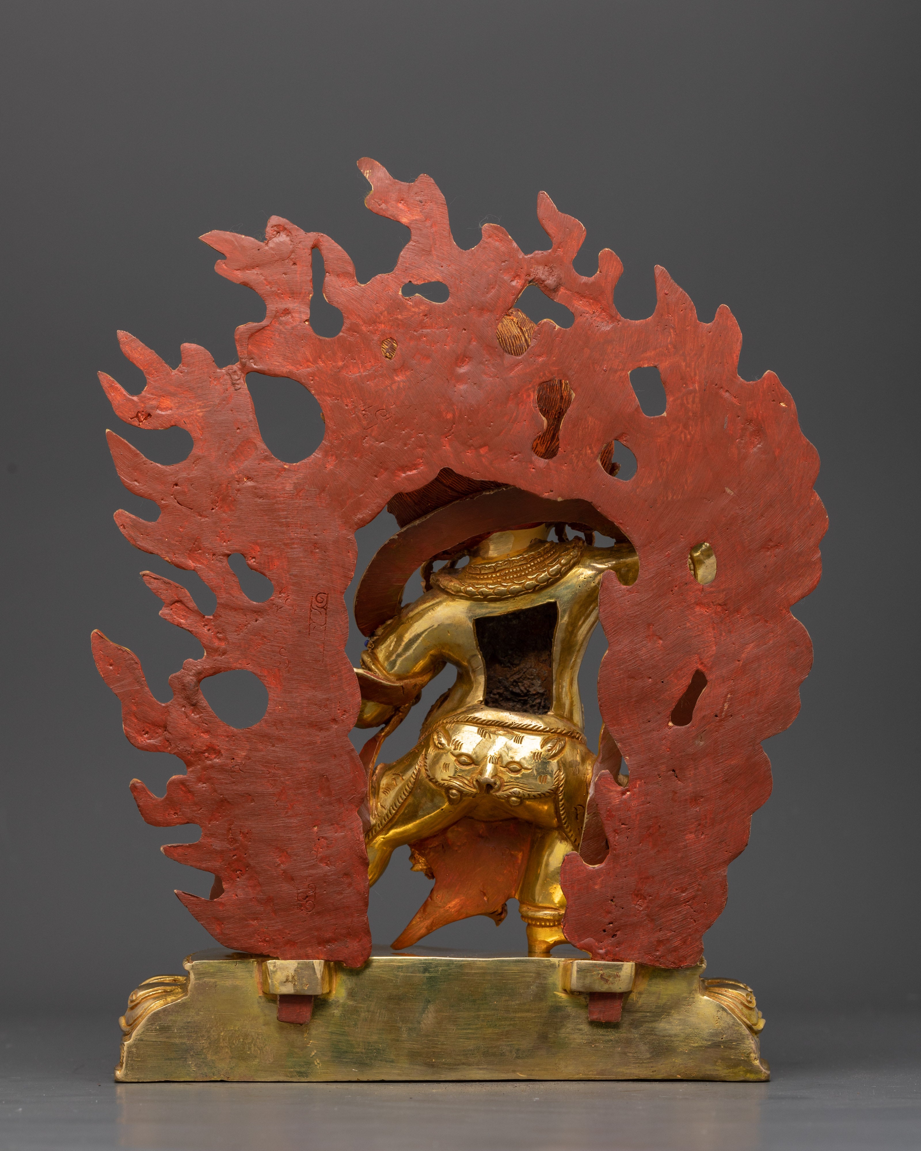 Empowerment through Vajrapani: Embodying Strength and Resilience in Buddhist Practice