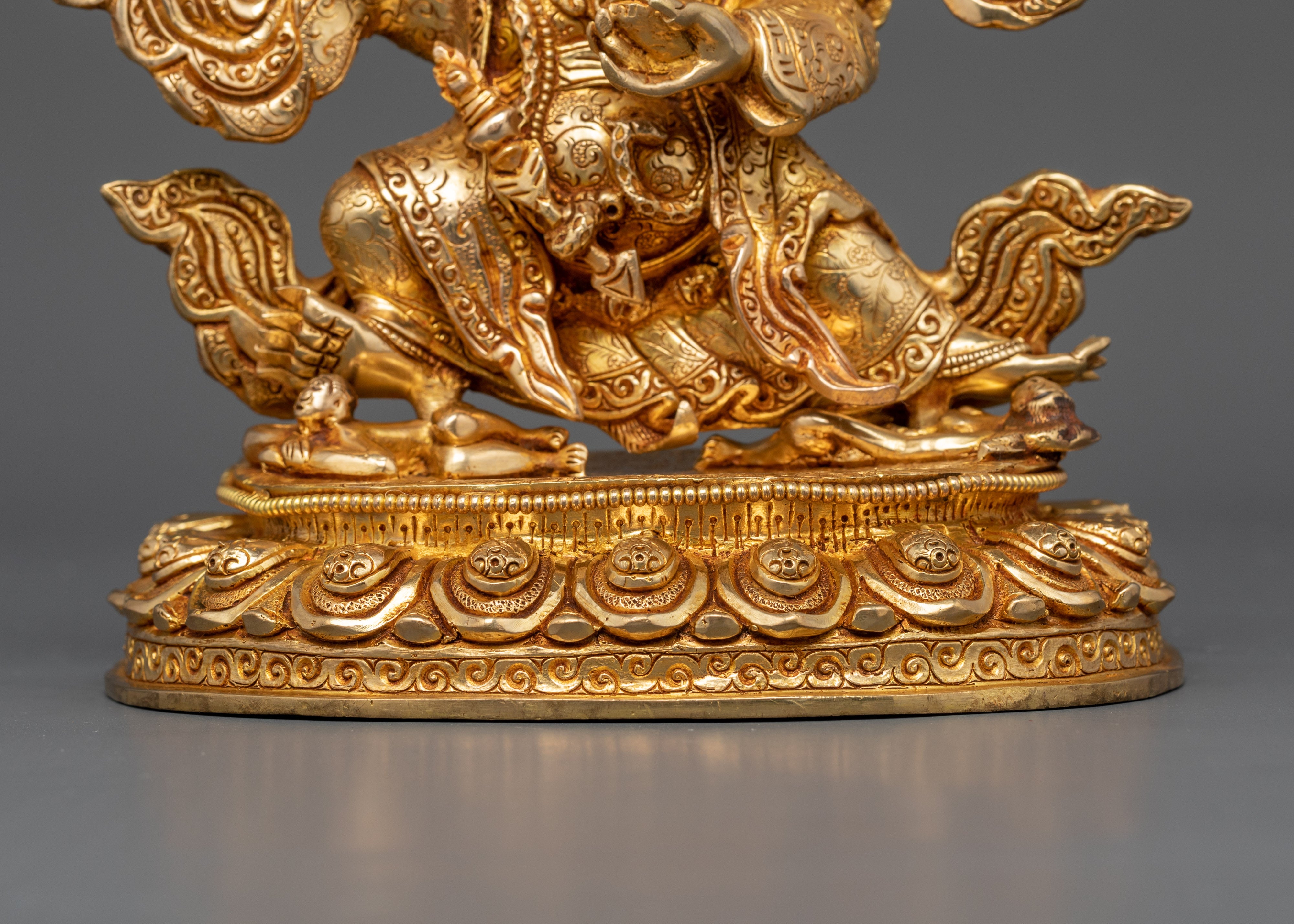 Mahakala Bernagchen: Guardian of the Sacred Path