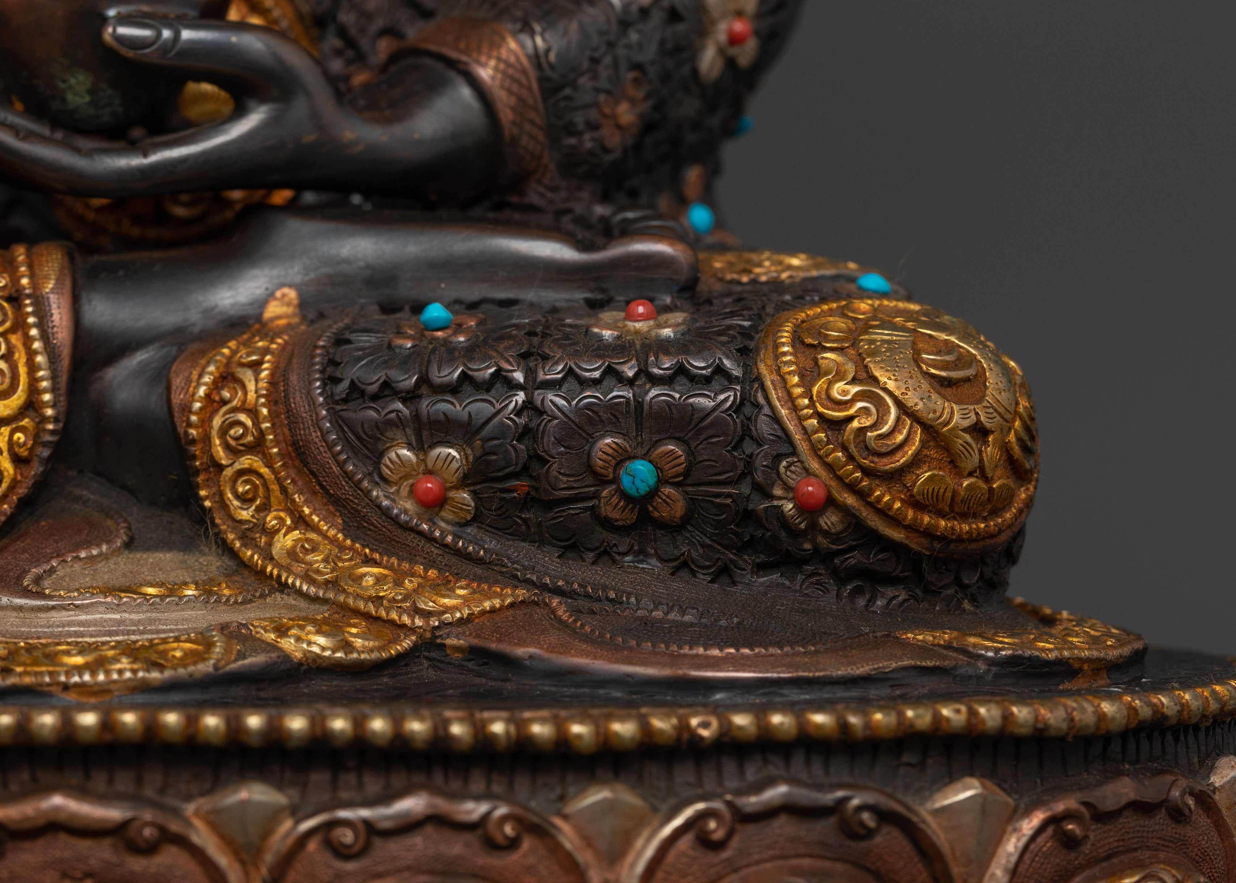 Siddhartha Gautama Statue | Beautiful Handcrafted Buddhist Statue