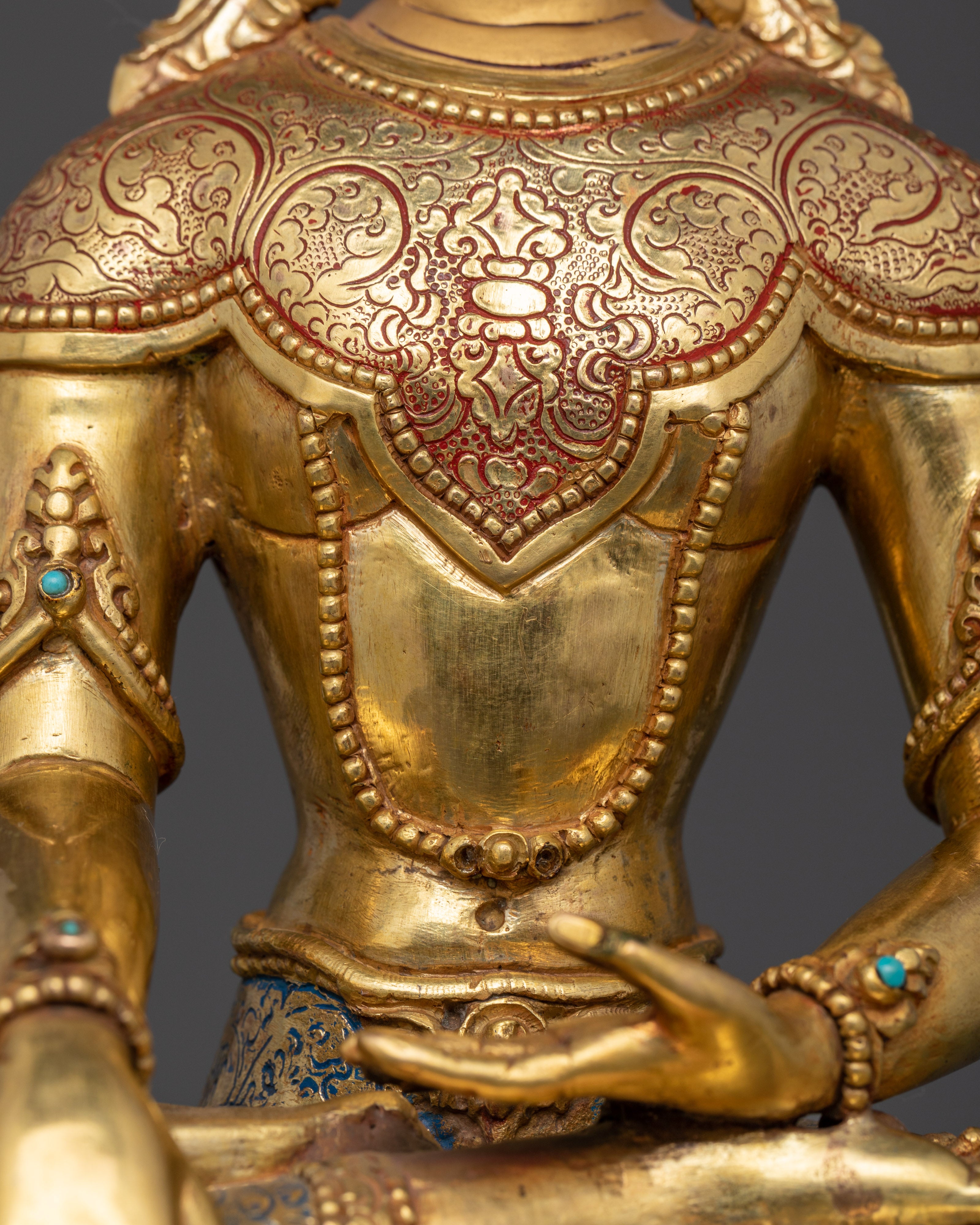 Radiant Majesty: The Crowned Shakyamuni Buddha in Gold