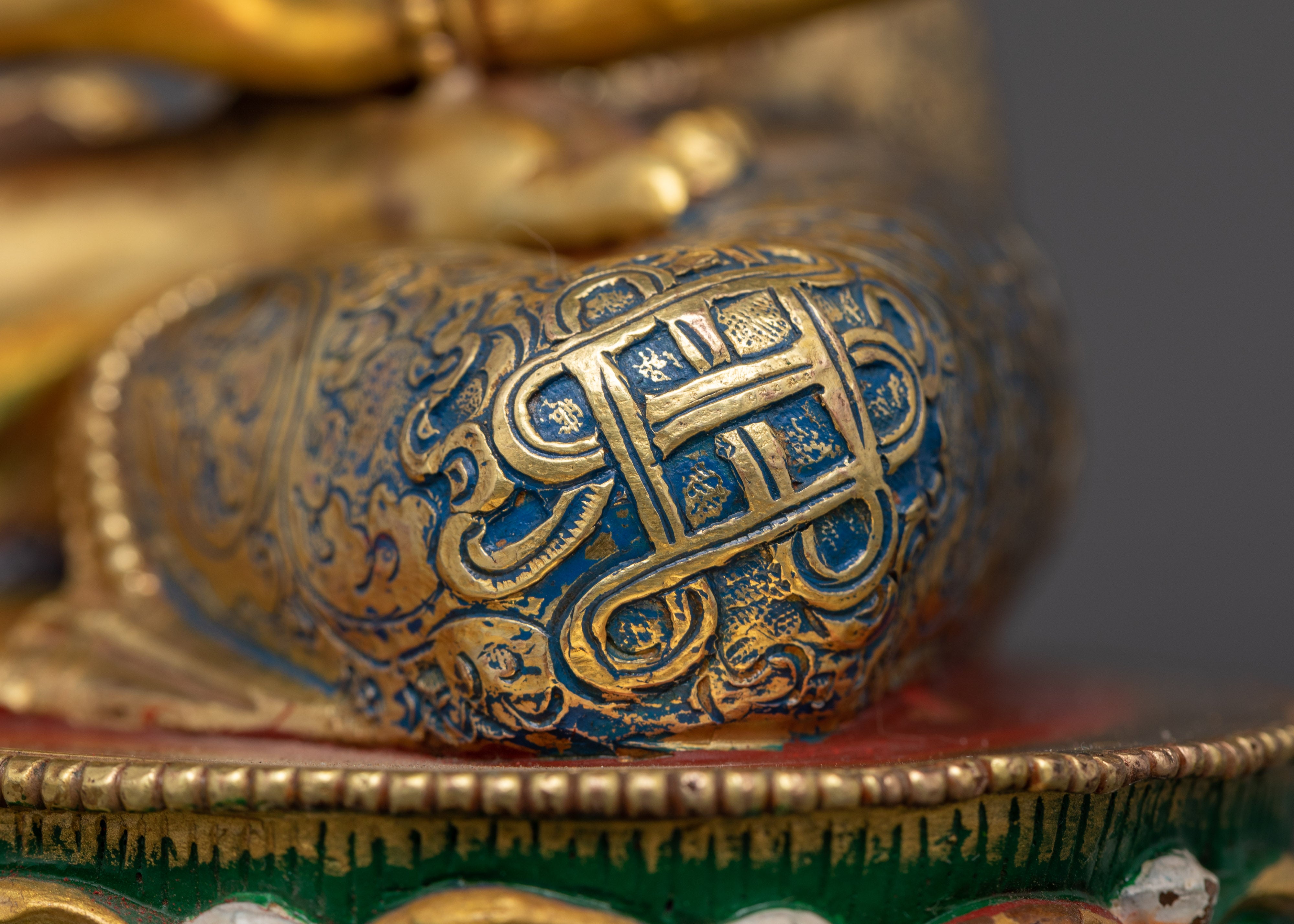 Radiant Majesty: The Crowned Shakyamuni Buddha in Gold