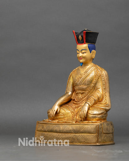 2nd Karmapa Karma Pakshi – Handmade Tibetan Guru Sculpture