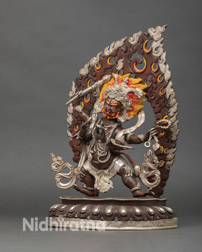 Four-Armed Vajrapani Statue – Buddhist Dharma Protector Art
