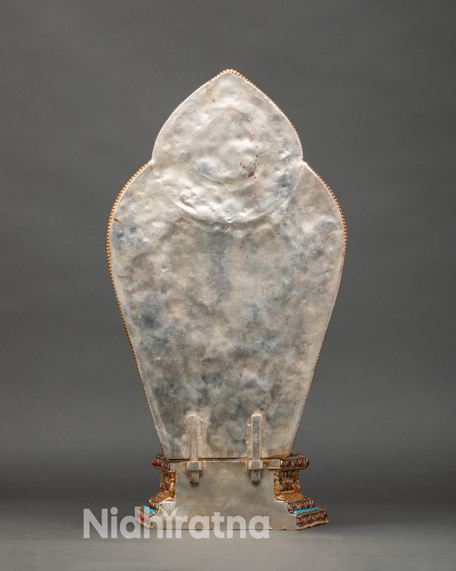 Standing Chenrezig Statue – Tibetan Lokeshwara Sculpture