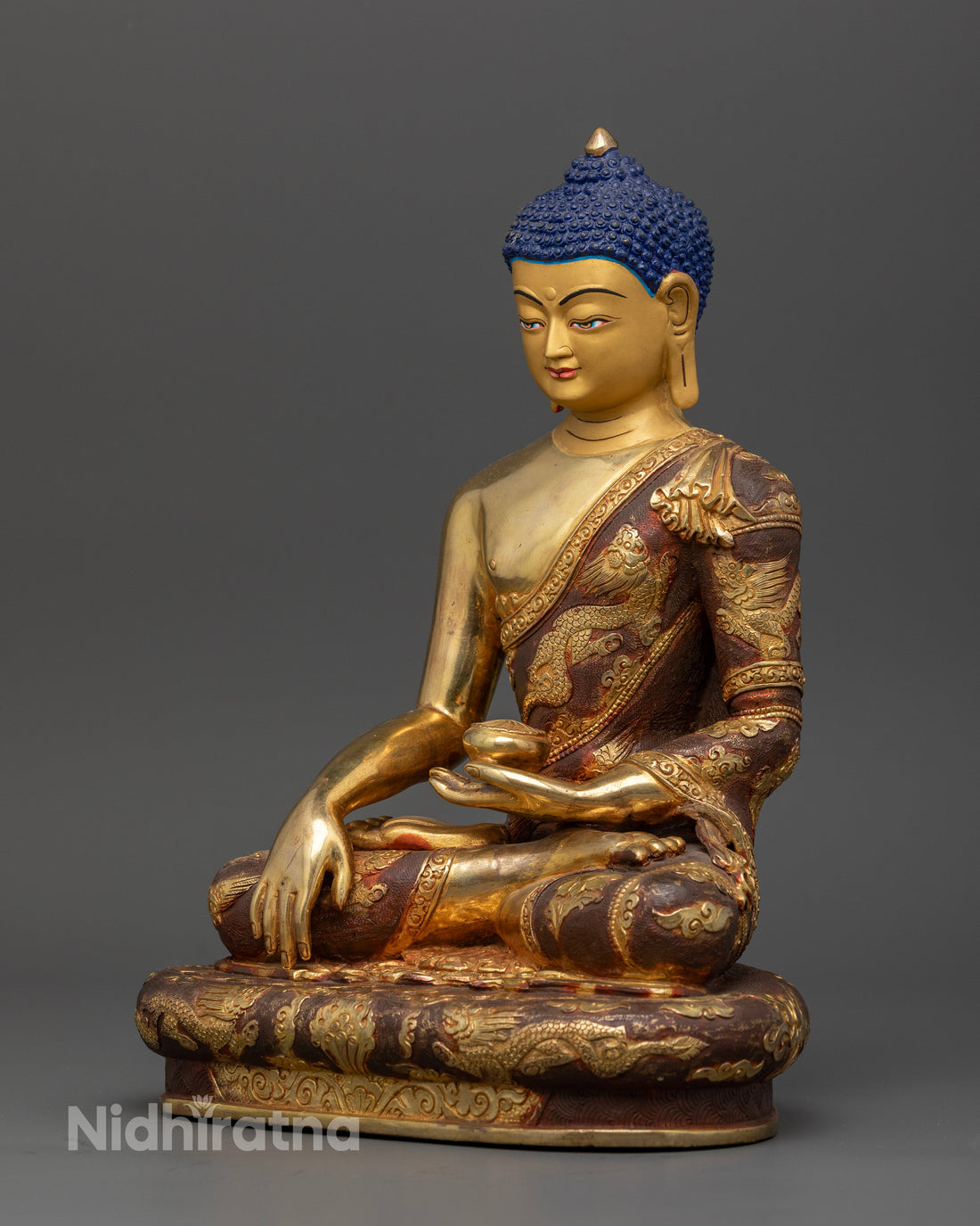 Buddha Shakyamuni Statues: Handcrafted Treasures with 24K Gold