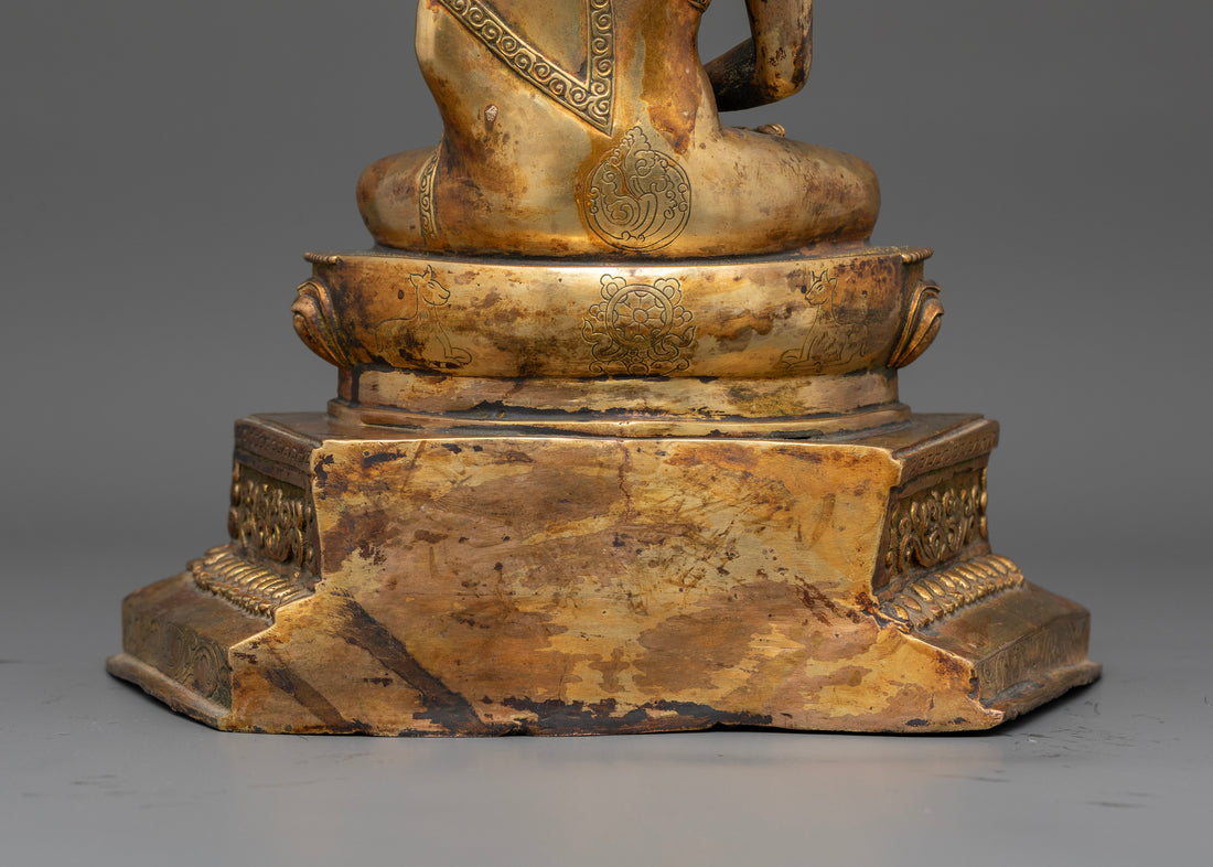 Antique Buddha Amitabha Statue: Symbolizing Infinite Compassion