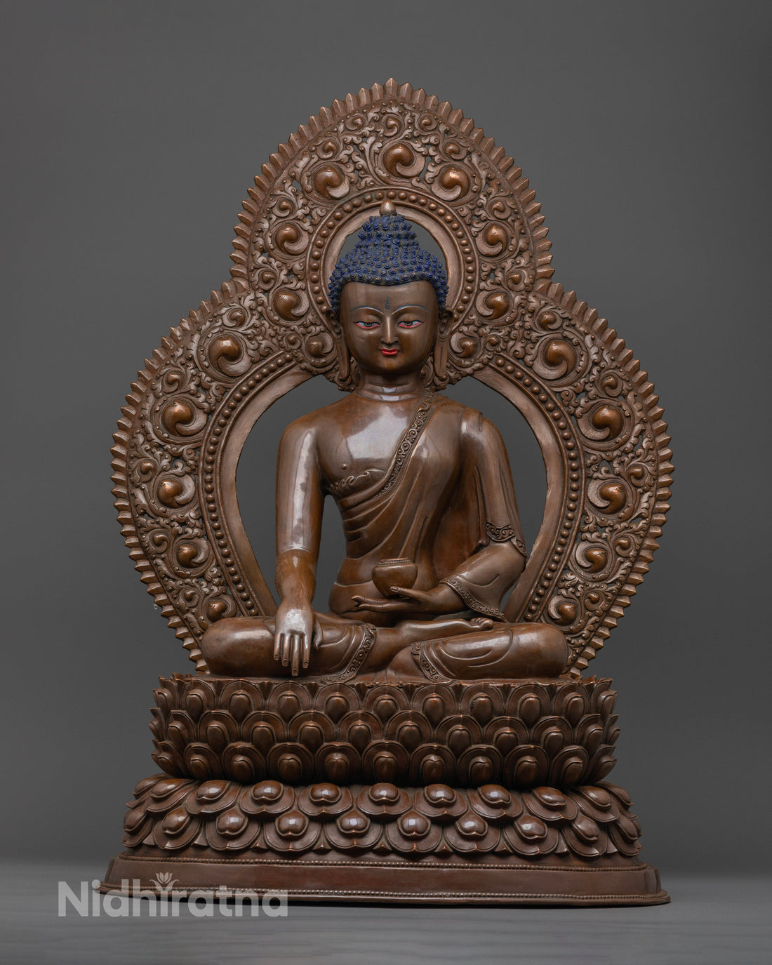 Oxidized Buddha Shakyamuni: A Divine Representation of Enlightenment