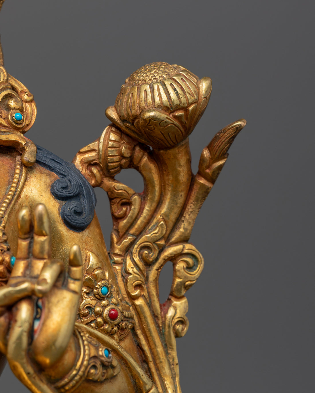 White Tara Statue: A Symbol of Purity and Divine Energy