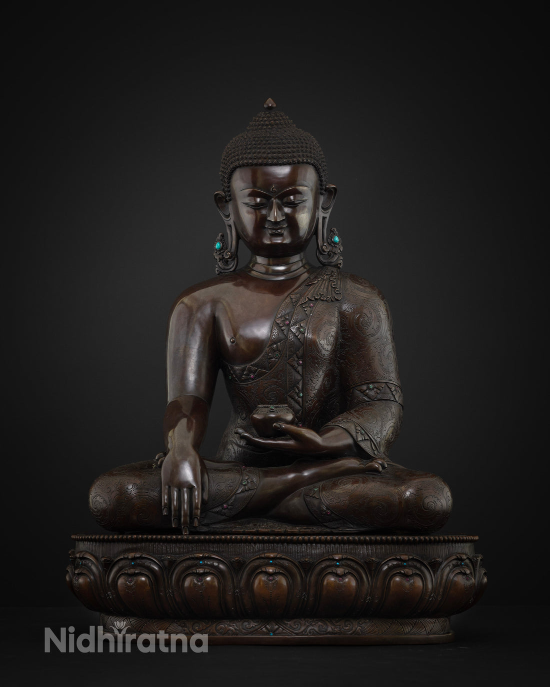 Shakyamuni Buddha : A Sacred Icon of Wisdom