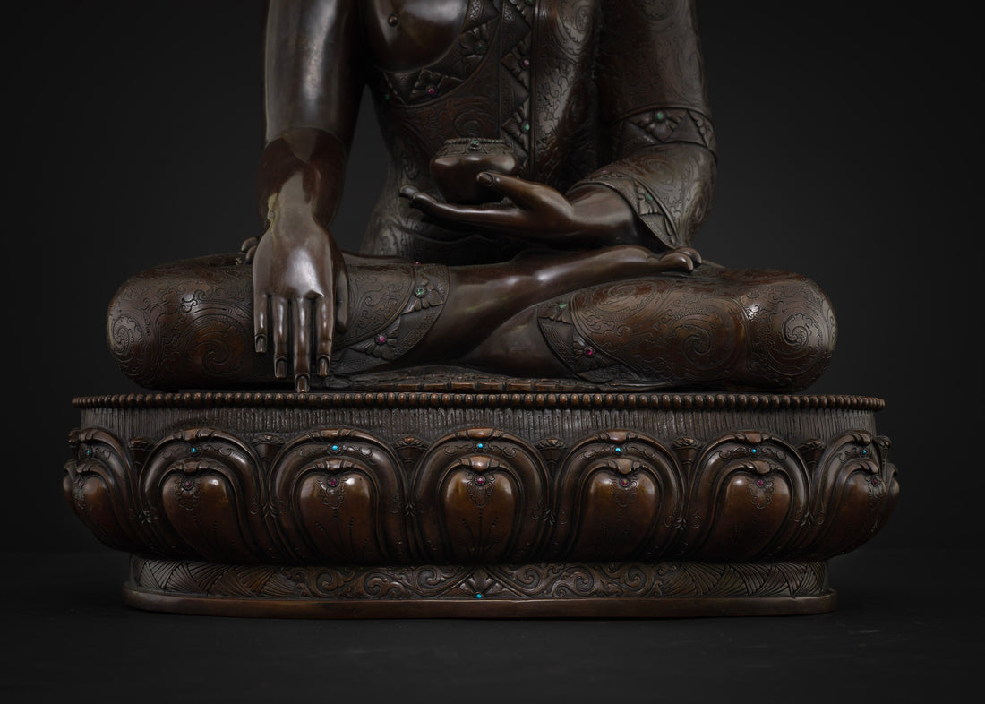 Shakyamuni Buddha : A Sacred Icon of Wisdom