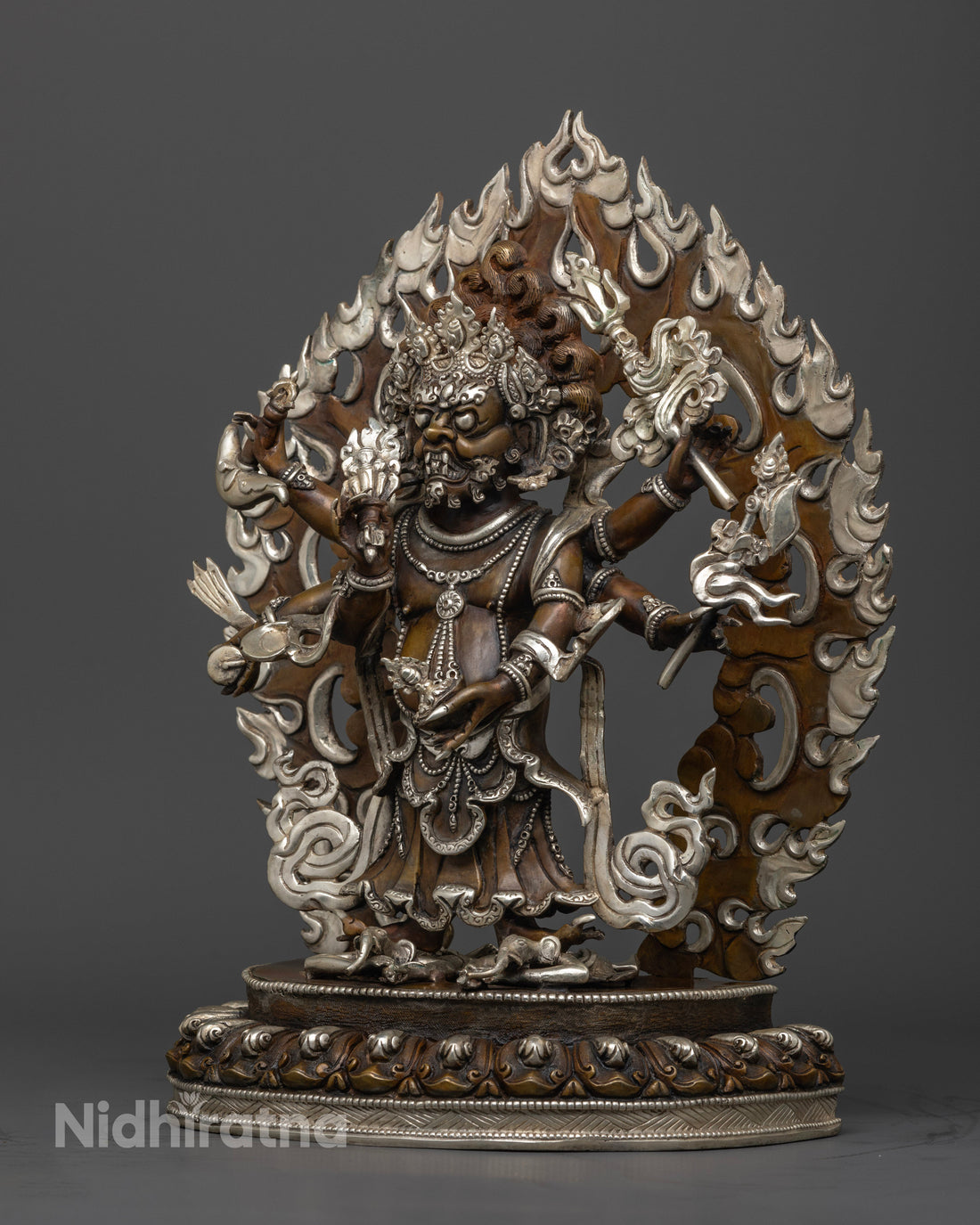 White Mahakala Statue: Divine Guardians of Prosperity