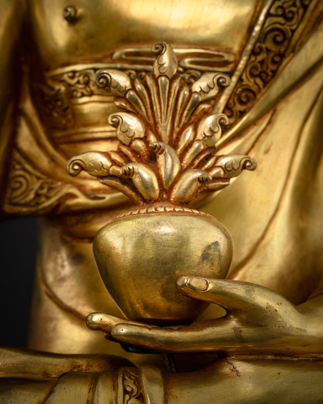 Medicine Buddha Statue: Perfect for Meditation