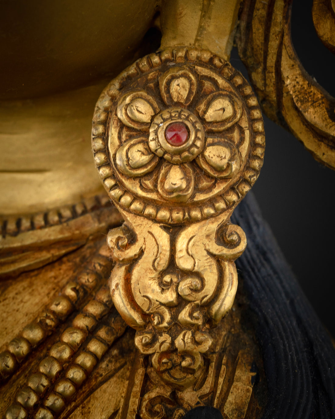 Vajrasattva Statue: Purification & Spiritual Awakening