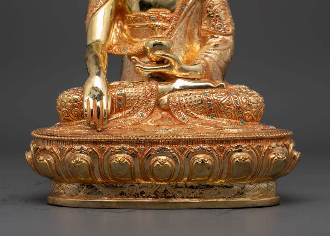 Shakyamuni Buddha Statue: A Representation of Peace