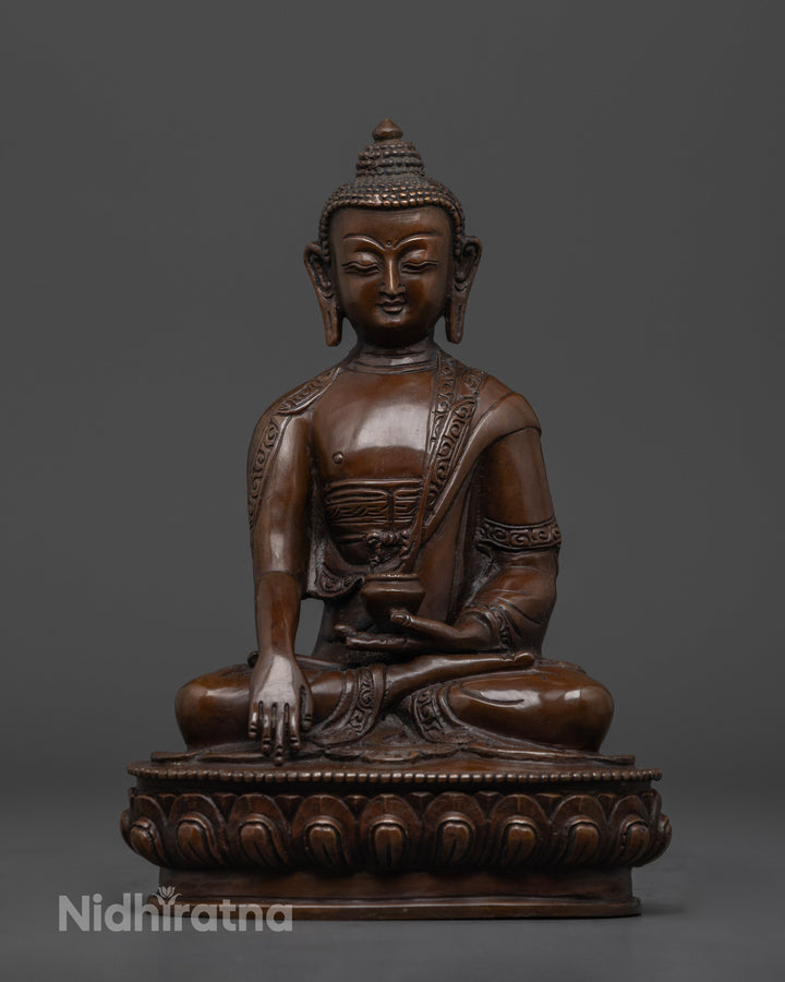 Vajrayana Shakyamuni Buddha Statue: Inspiring Serenity