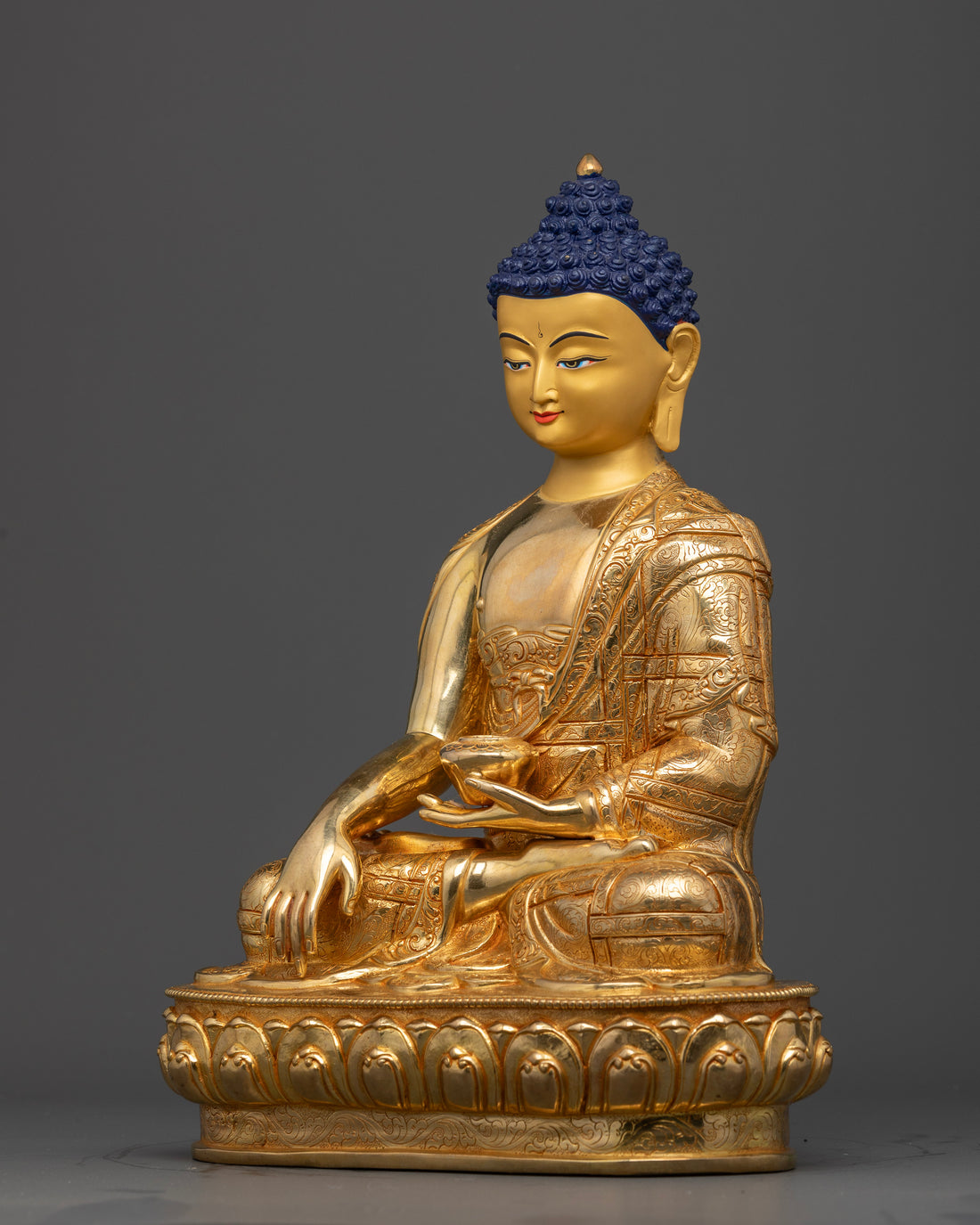 Shakyamuni Buddha: From Historical Figure to Sacred Art