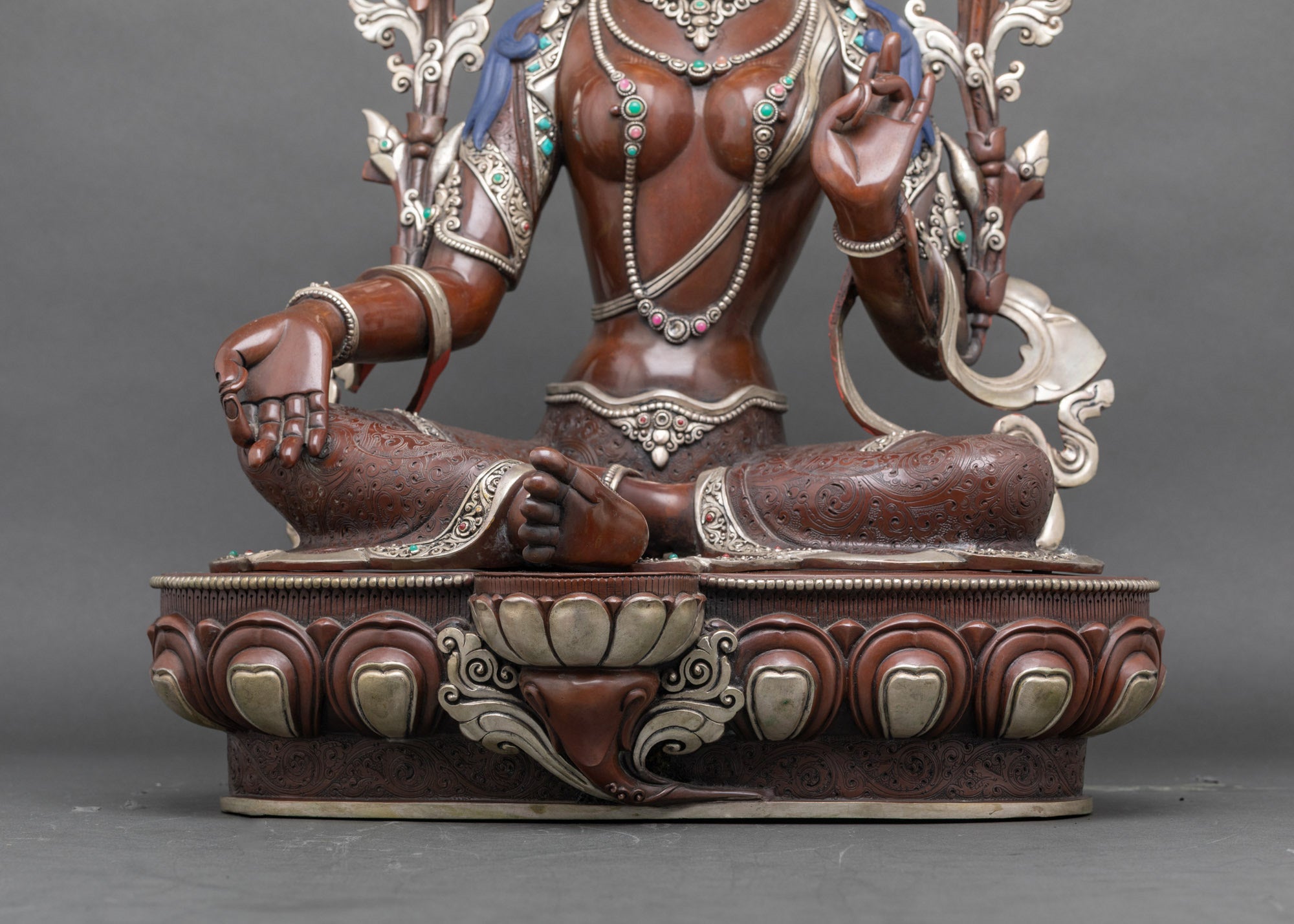 Oxidized Green Tara Statue – Tibetan Deity for Blessings and Peace