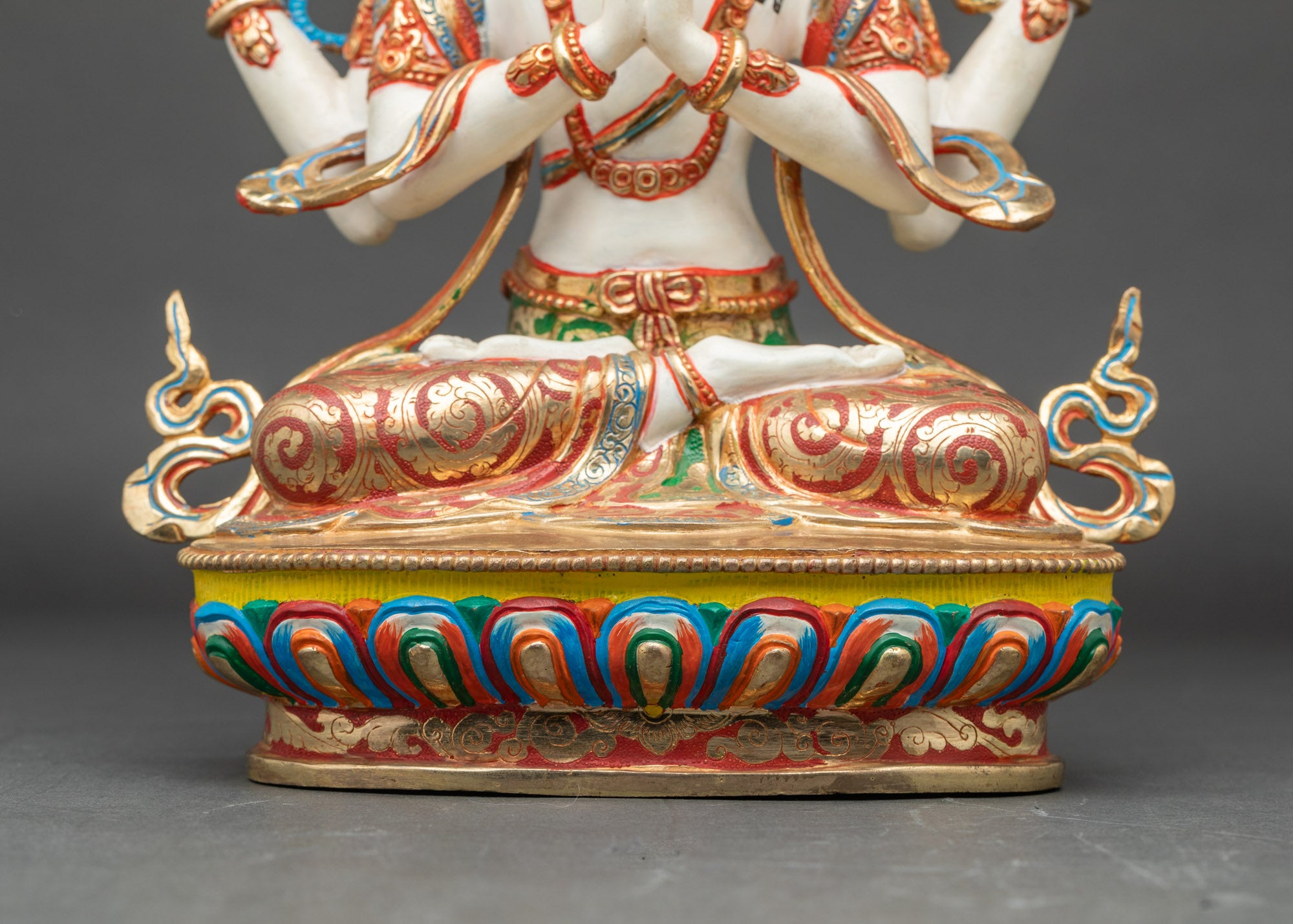 Chenrezig Sculpture – Tibetan Bodhisattva of Infinite Compassion