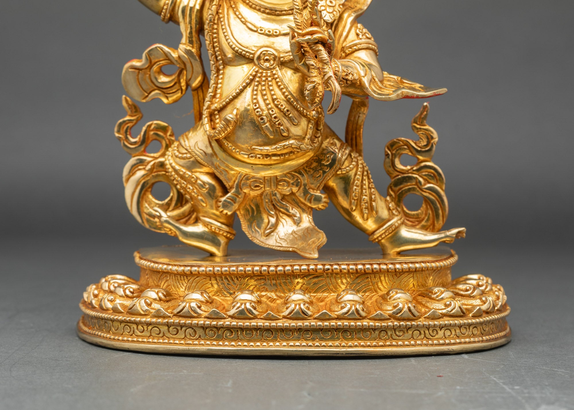 Vajrapani  Statue – Buddhist Deity for Protection and Blessings