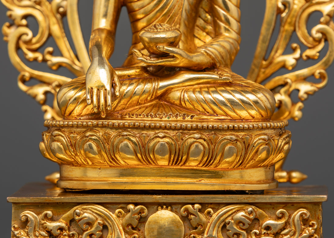 Buddha Shakyamuni: The Founder of Buddhism