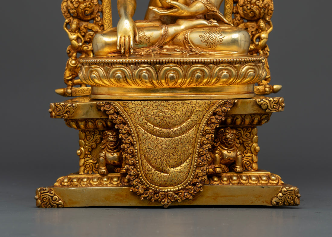 Crowned Buddha Sakyamuni: The Regal Sage of Enlightenment