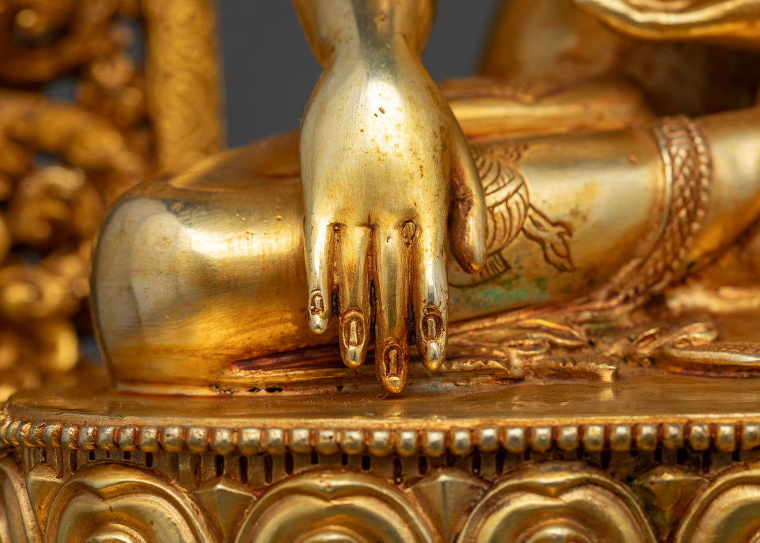 Crowned Buddha Sakyamuni: The Regal Sage of Enlightenment