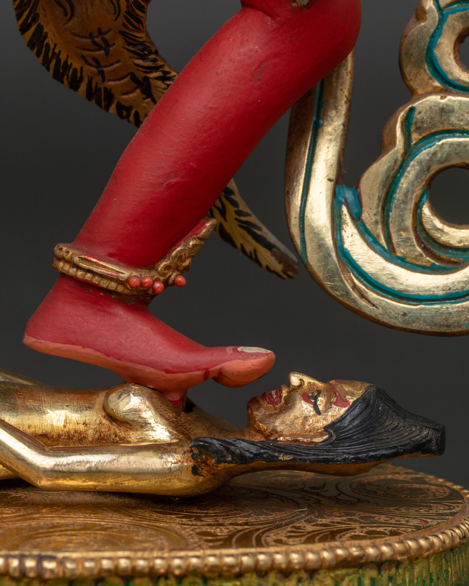 Wrathful Kurukulla Statue | Sacred Vajrayana Dakini