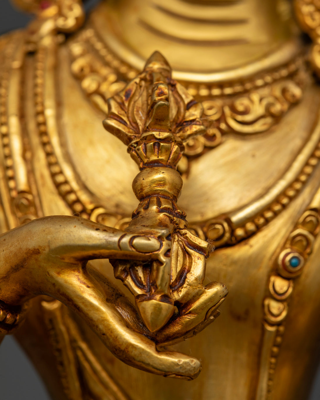 Vajrasattva: The Diamond Thunderbolt of Enlightenment