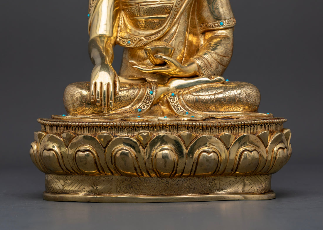 Buddha Shakyamuni: The Enlightened One