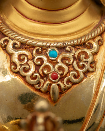 Golden Radiance: The Vajrasattva Statue