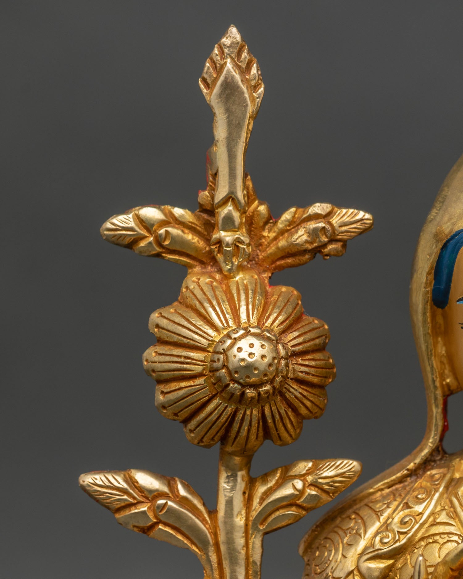 Tsongkhapa Statue – Traditional Handmade Artwork